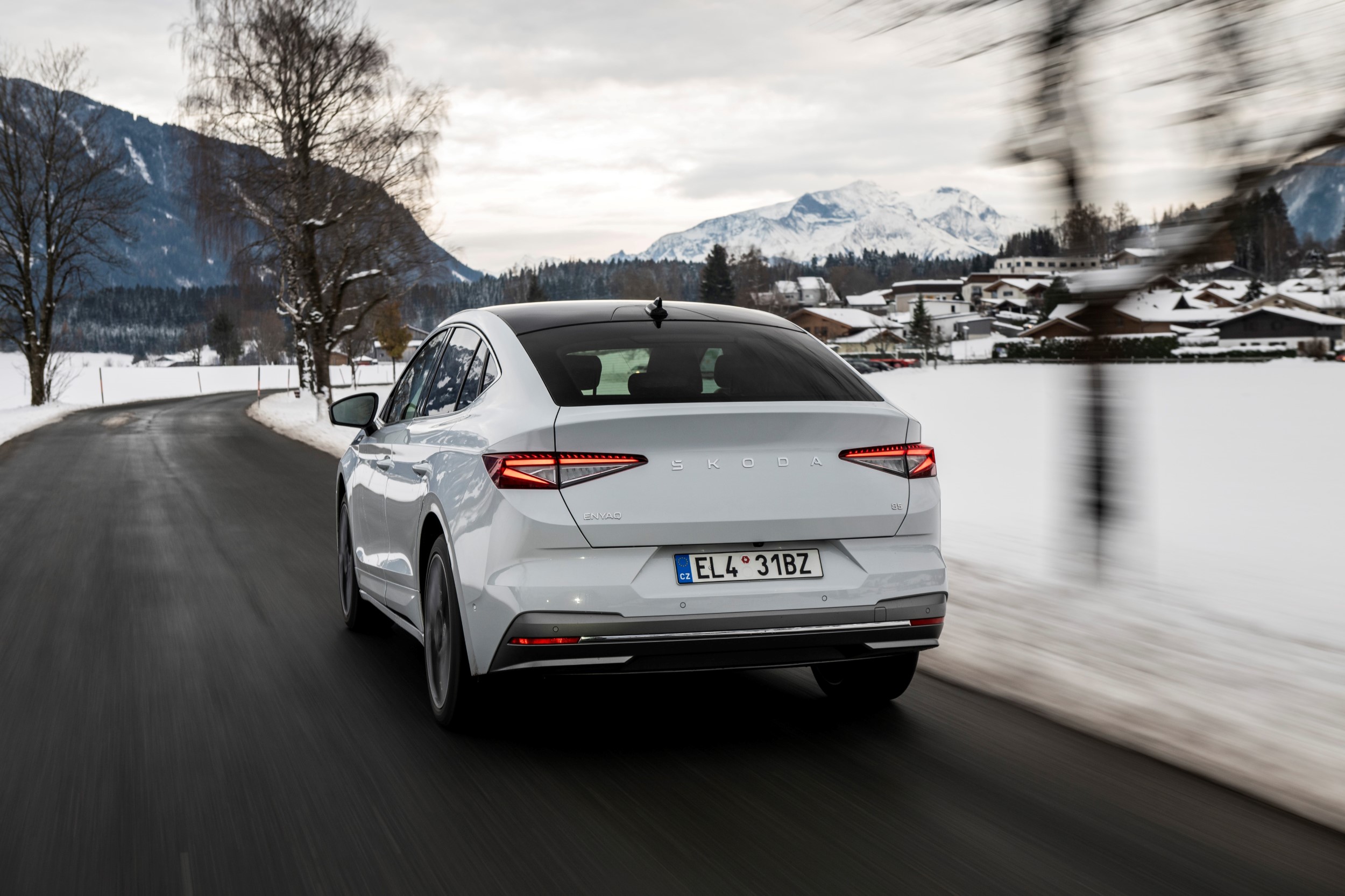 https://ellada.press/wp-content/uploads/2025/10/1760863159_364_Στην-Ελλάδα-το-νέο-Skoda-Enyaq-Φθηνότερο-μέχρι-5700.jpeg