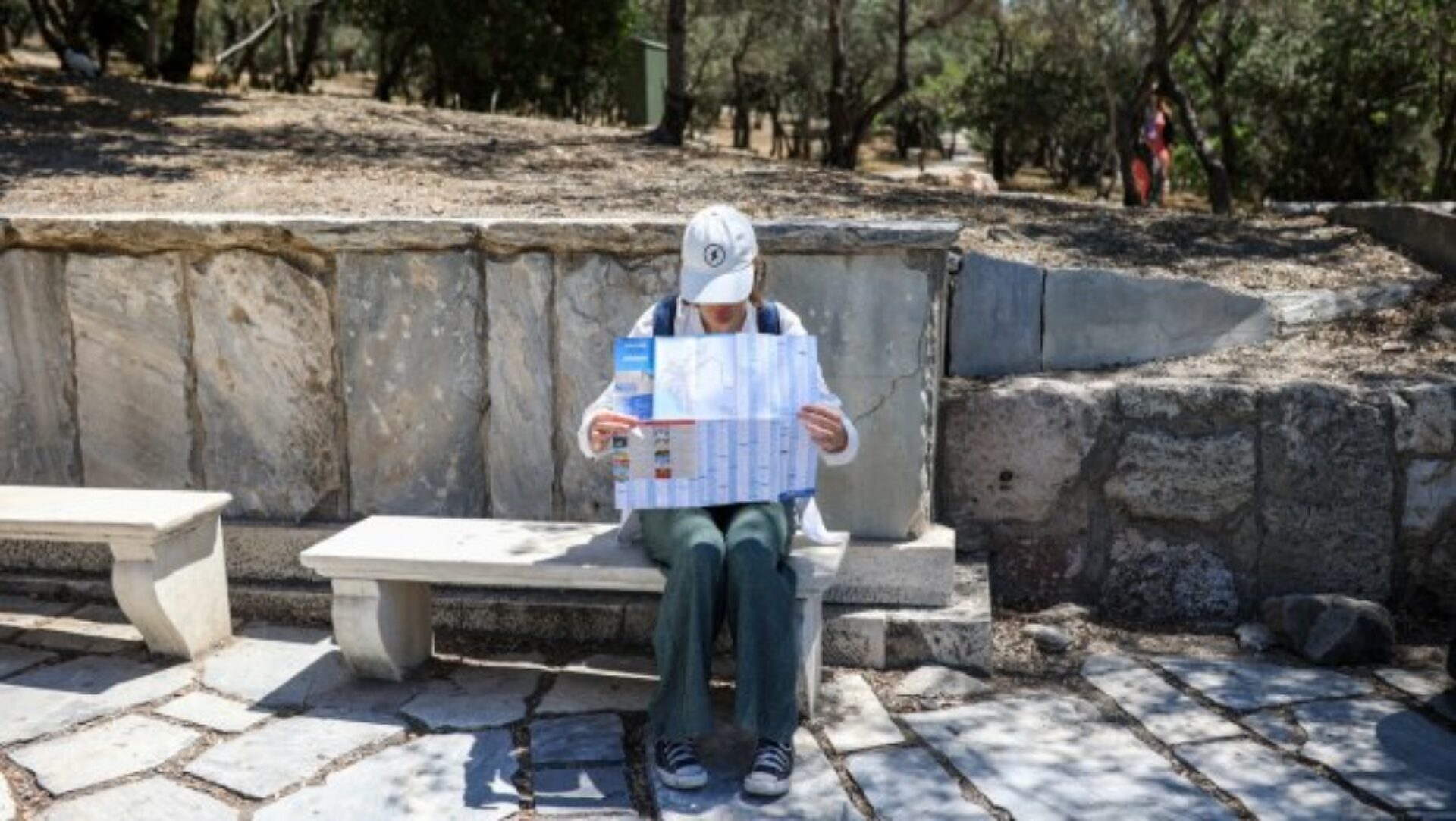 1761464116_Τουρισμός-Επεκτείνεται-η-σεζόν-στην-Ελλάδα-Οι-πιο-ανοιχτοχέρηδες.jpg