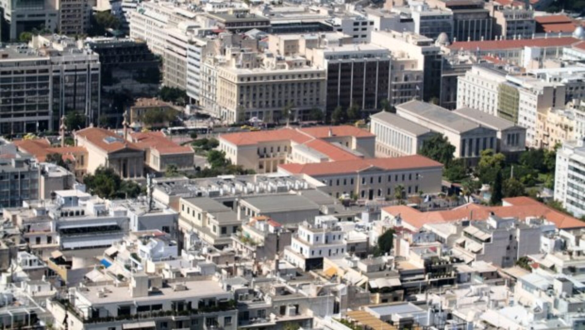 1761472995_Όταν-το-ενοίκιο-γίνεται-πολυτέλεια-Η-στεγαστική-κρίση-απειλεί.jpg