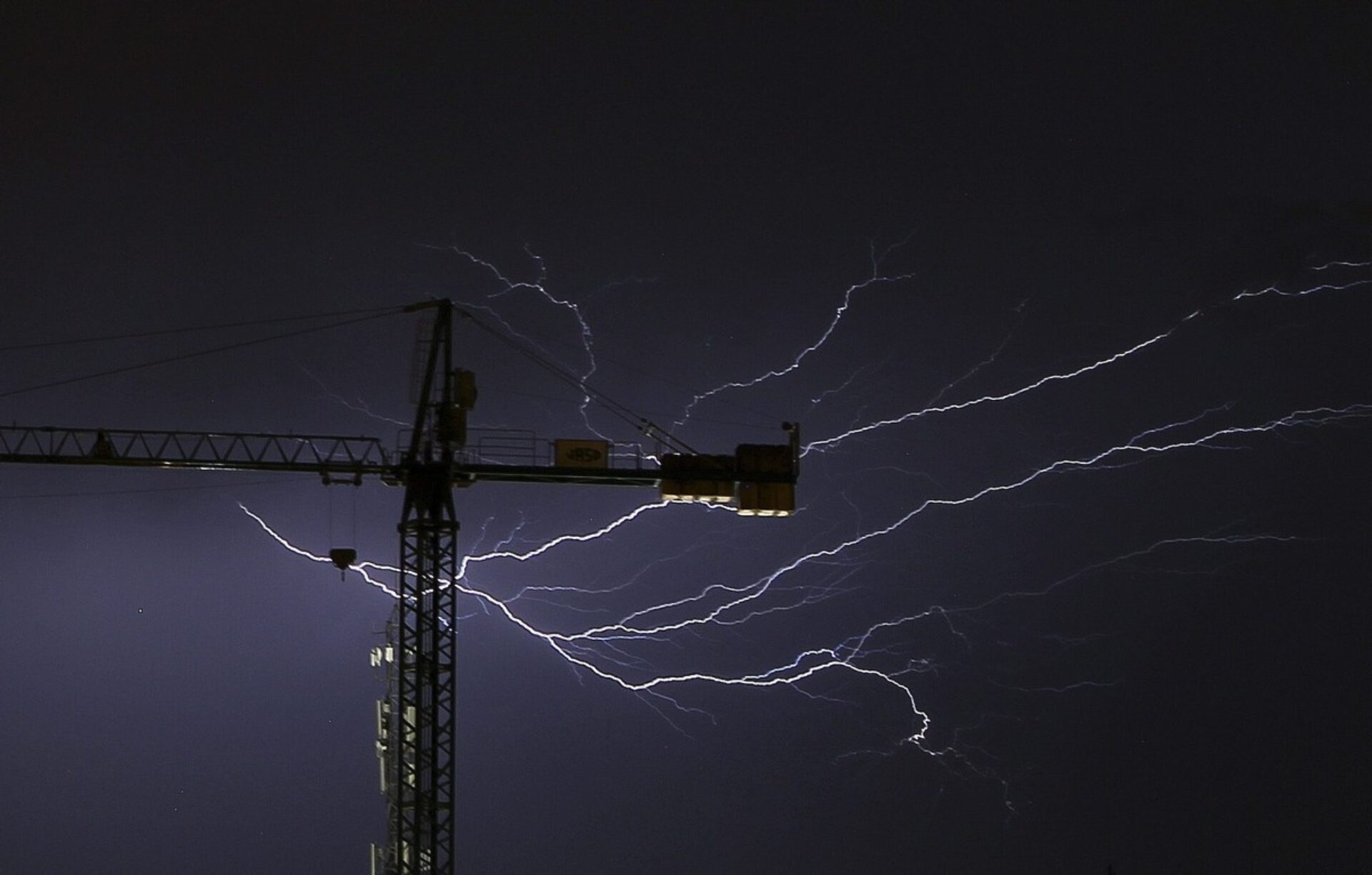 Καιρός: Καταιγίδες, χιόνια και πιθανές πλημμύρες – Έρχεται 48ωρη κακοκαιρία