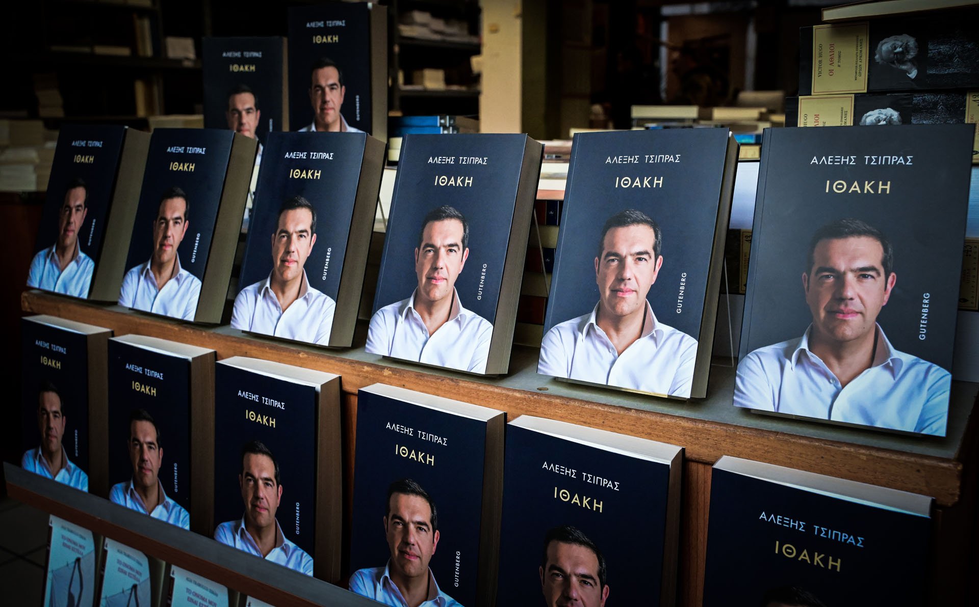 Ο πηγαιμός του Τσίπρα στην «Ιθάκη» κατάφερε να βάλει απέναντι φίλους και «εχθρούς»