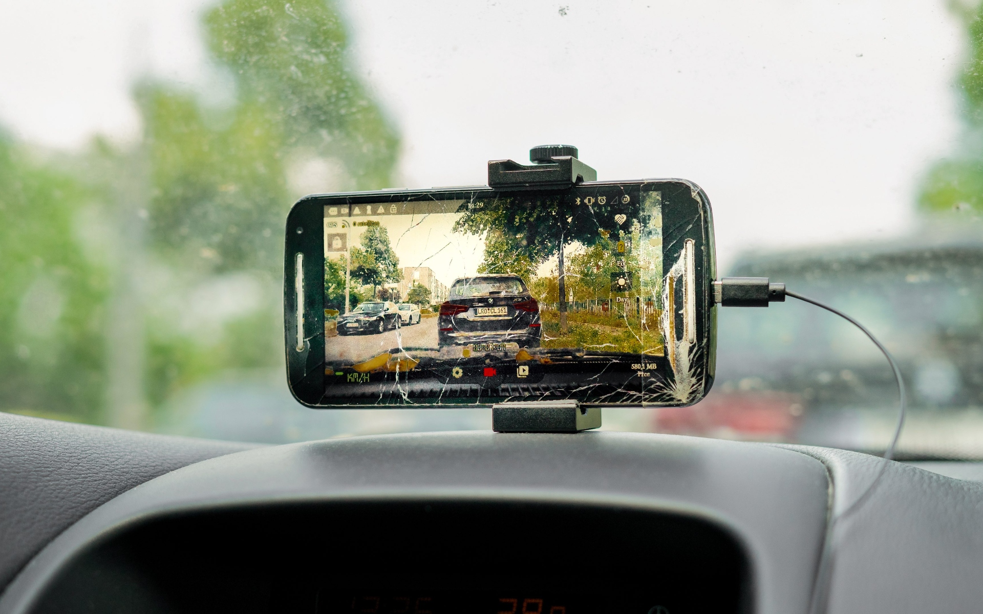 Smartphone dashcam