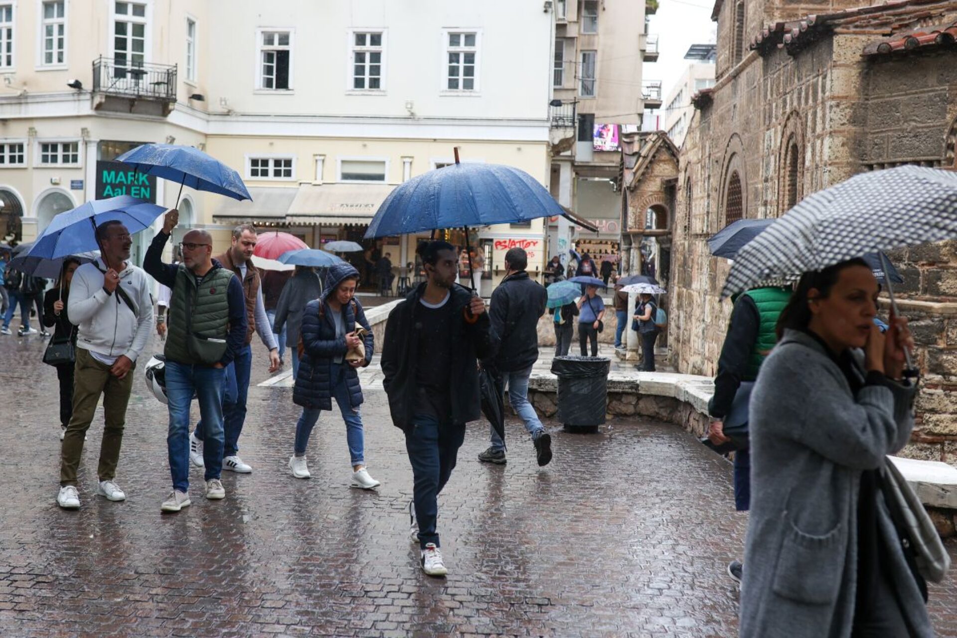 Kαιρός: Προειδοποίηση Καλλιάνου για τρεις περιοχές – «Θα πέσουν 150 χιλιοστά νερού»