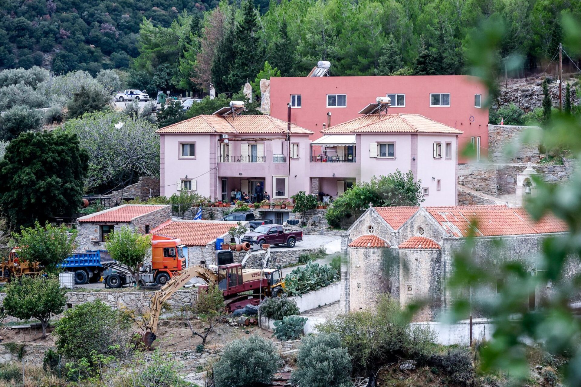 5 το πρωί: Το αιματοκύλισμα στα Βορίζια - Το σχέδιο για τα ΕΛΤΑ - Η δολοφονία του Λάλα