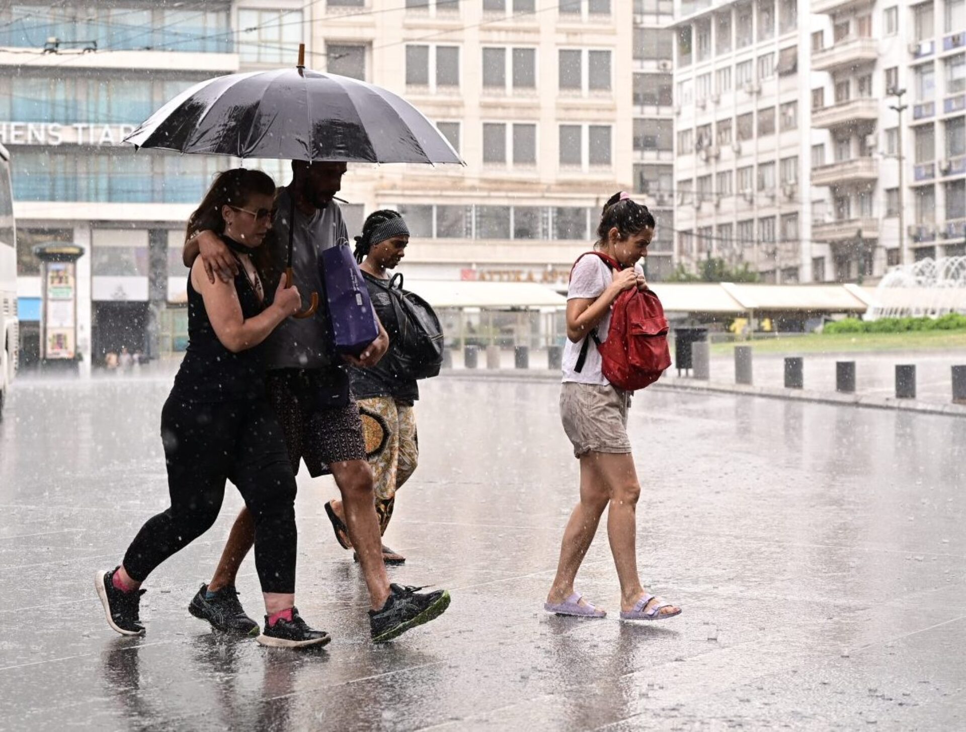 Καιρός: Συνεχίζονται τα έντονα φαινόμενα, οι περιοχές που θα βρεθούν στο επίκεντρο