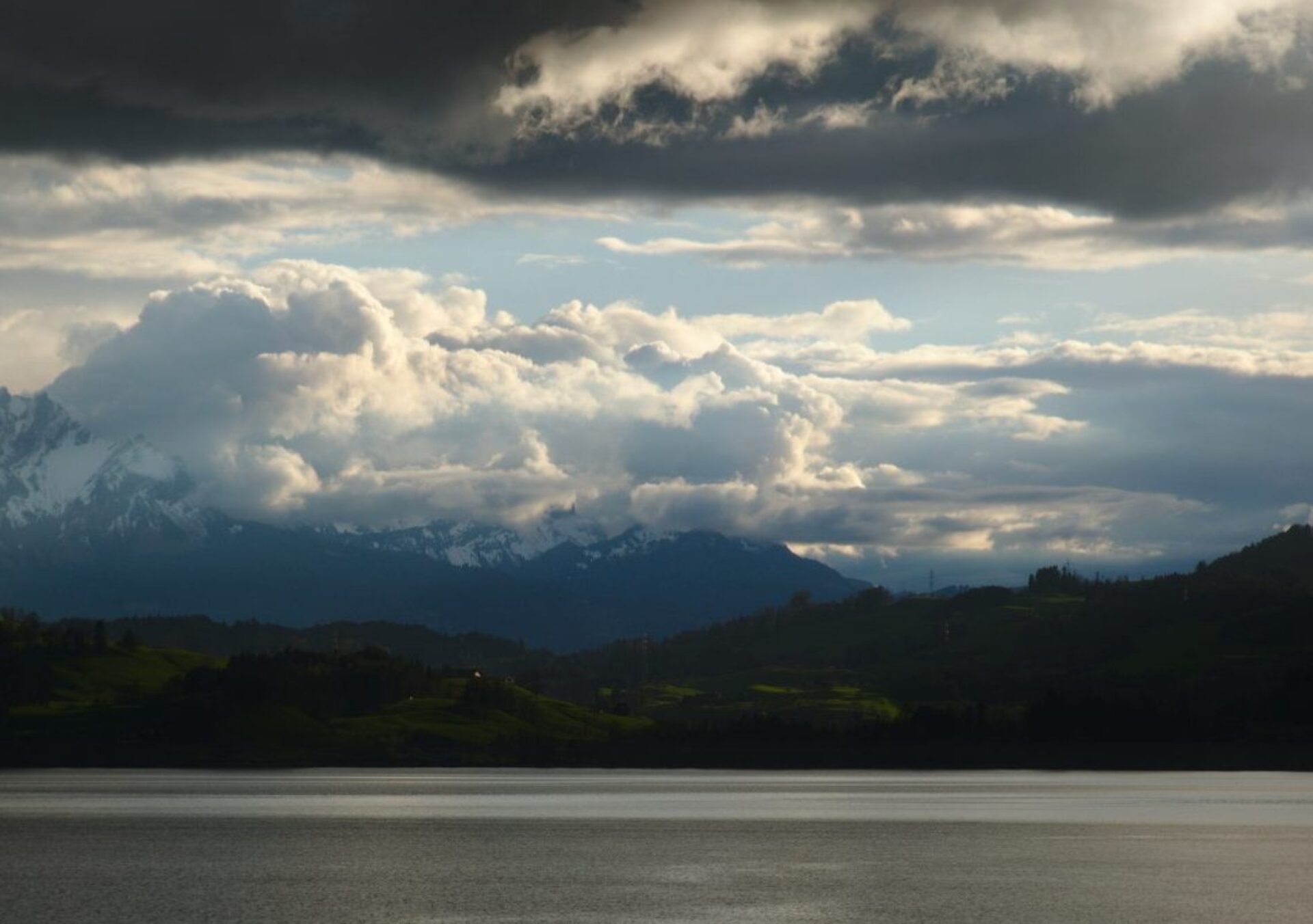 Καιρός: Η πρώτη πρόβλεψη για τα Χριστούγεννα