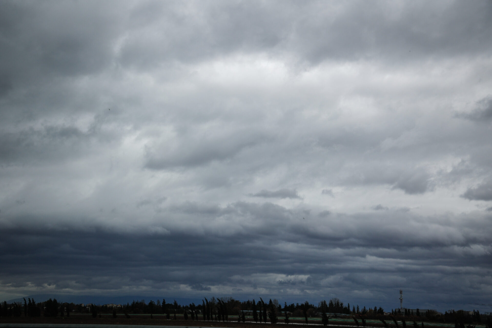 Σε τροχιά κακοκαιρίας η Ελλάδα από σήμερα μέχρι το Σάββατο – Πού θα βρέξει, η πρόγνωση για Αθήνα