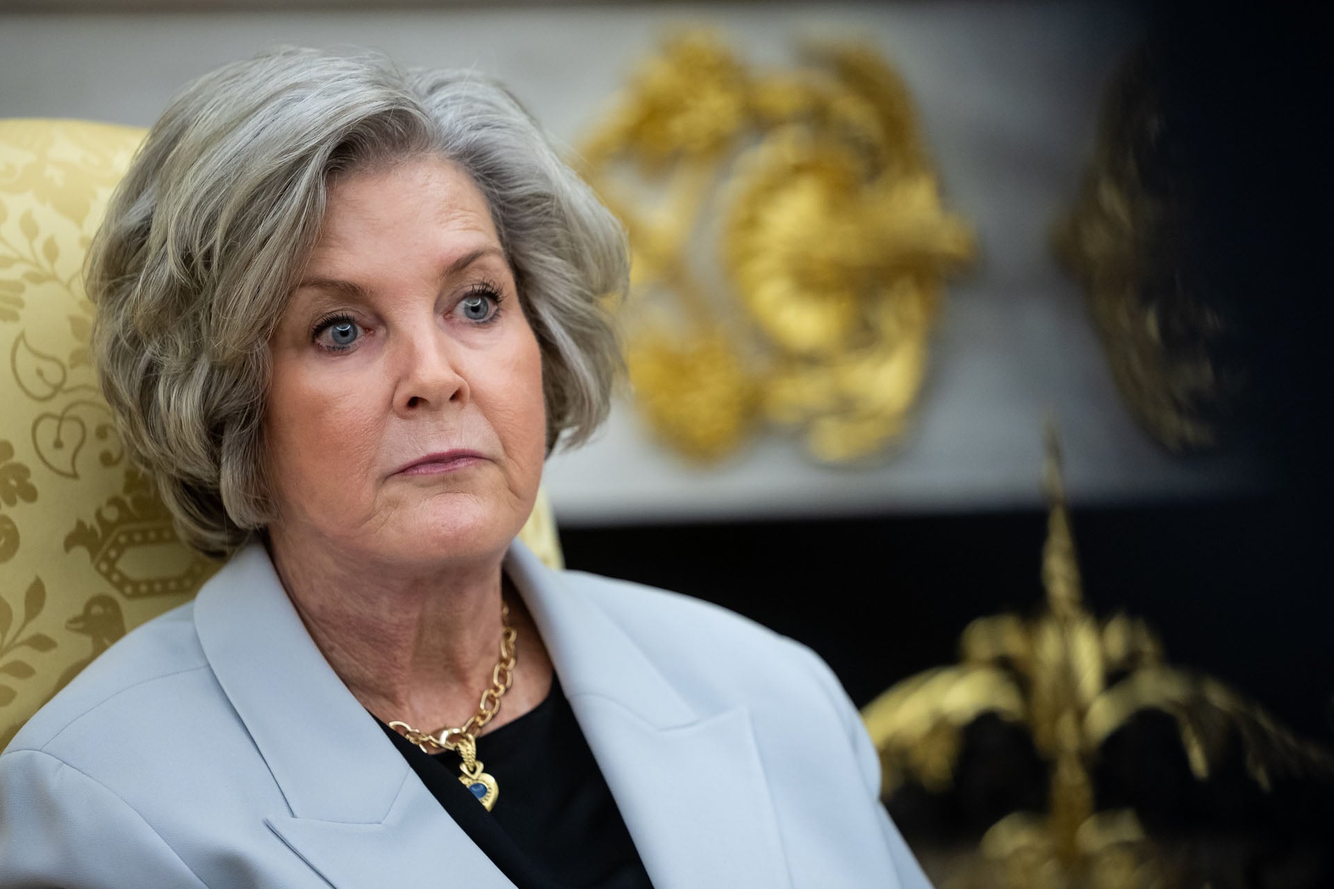 &Sigma;&omicron;ύ&zeta;&iota; &Gamma;&omicron;&upsilon;ά&iota;&lambda;&sigmaf;: &Omicron; &Nu;&tau;ό&nu;&alpha;&lambda;&nu;&tau; &Tau;&rho;&alpha;&mu;&pi; &nu;&omicron;&mu;ί&zeta;&epsilon;&iota; ό&tau;&iota; &omicron; &Pi;&omicron;ύ&tau;&iota;&nu; &theta;έ&lambda;&epsilon;&iota; &omicron;&lambda;ό&kappa;&lambda;&eta;&rho;&eta; &tau;&eta; &chi;ώ&rho;&alpha;!