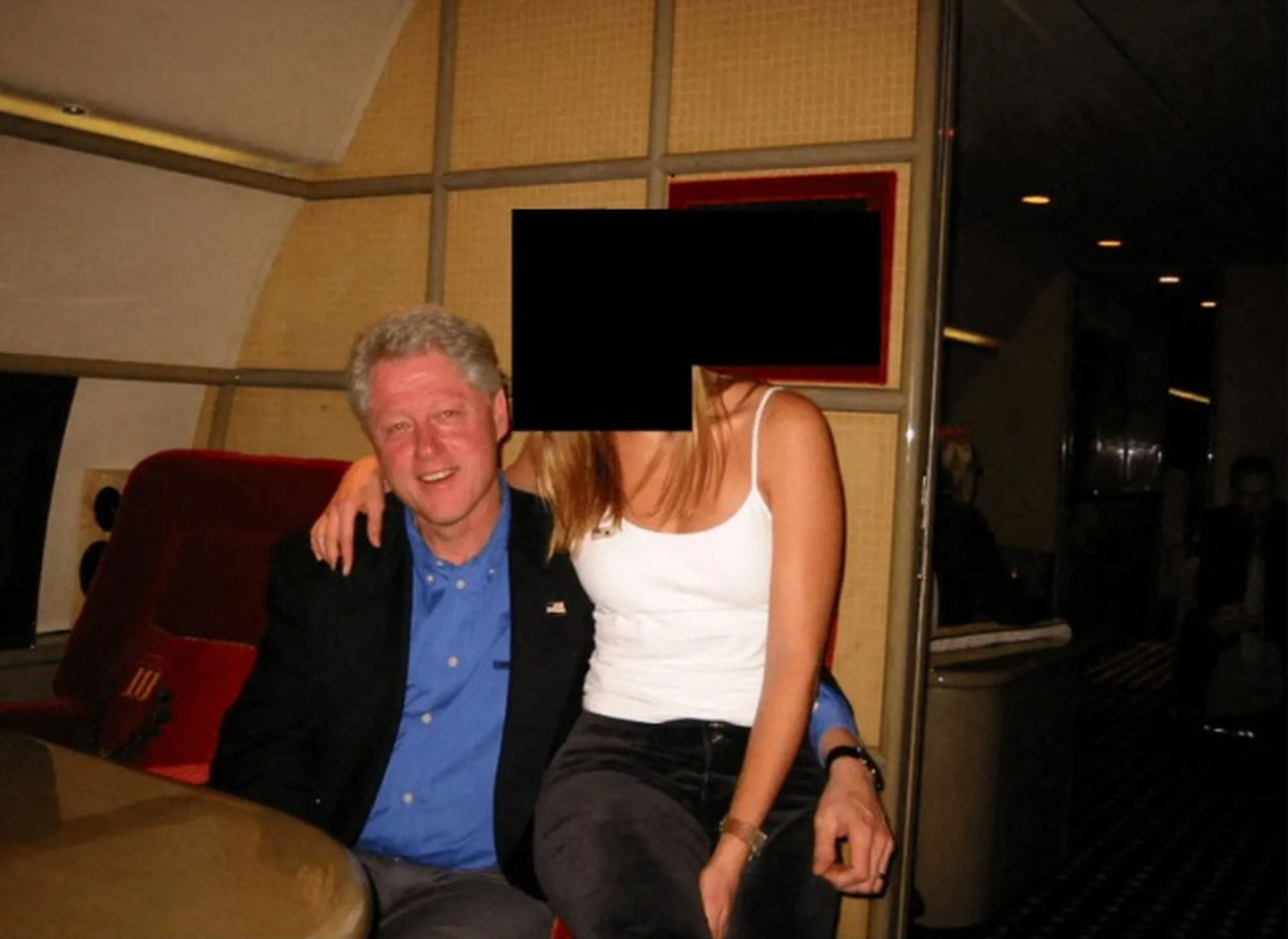 &Eta; &kappa;&upsilon;&beta;έ&rho;&nu;&eta;&sigma;&eta; &Tau;&rho;&alpha;&mu;&pi; &delta;&eta;&mu;&omicron;&sigma;ί&epsilon;&upsilon;&sigma;&epsilon; &mu;έ&rho;&omicron;&sigmaf; &tau;&omicron;&upsilon; &phi;&alpha;&kappa;έ&lambda;&omicron;&upsilon; Έ&pi;&sigma;&tau;&alpha;ϊ&nu;