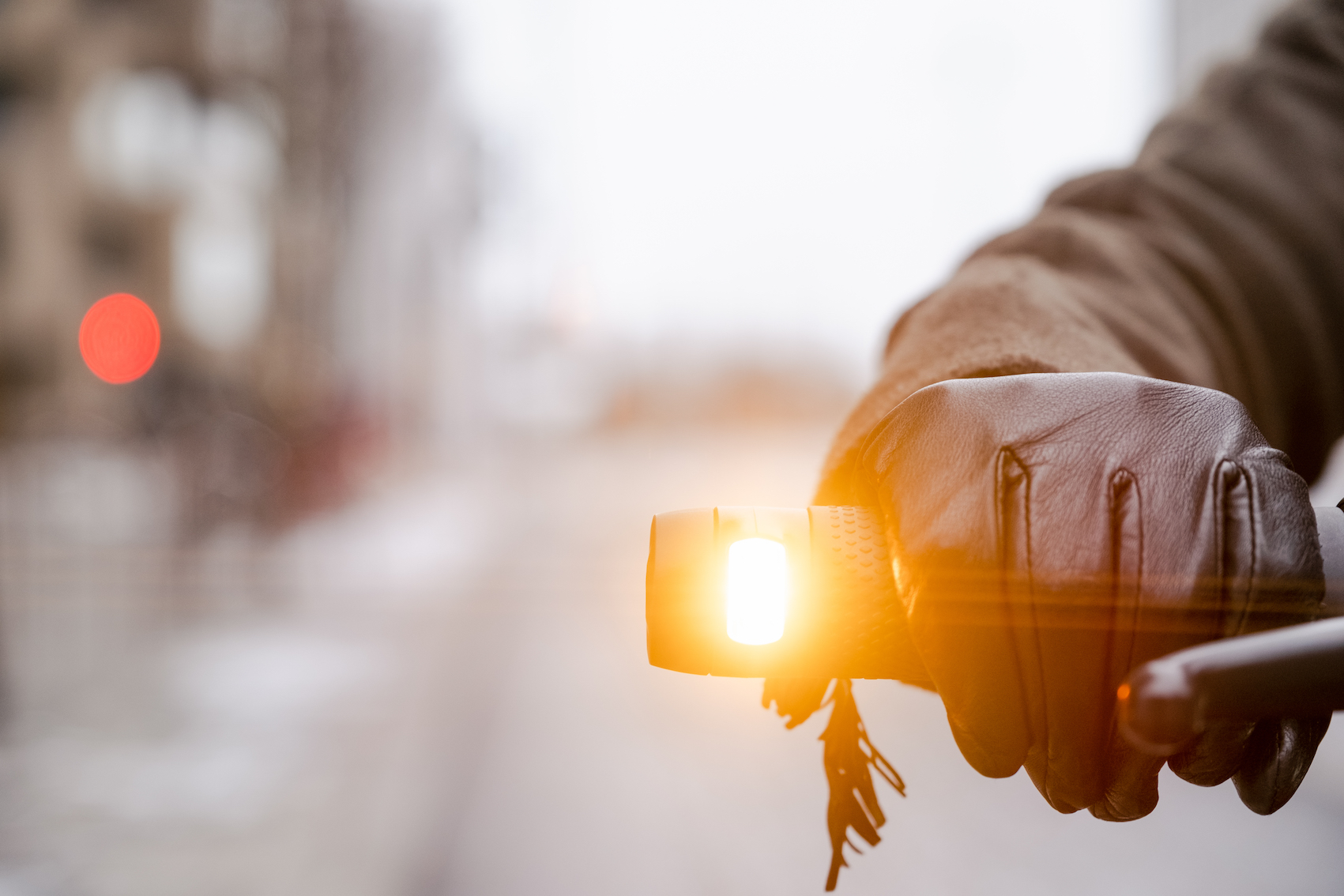 2-flash-ilektriko-patini-podilato-maneta-xeri