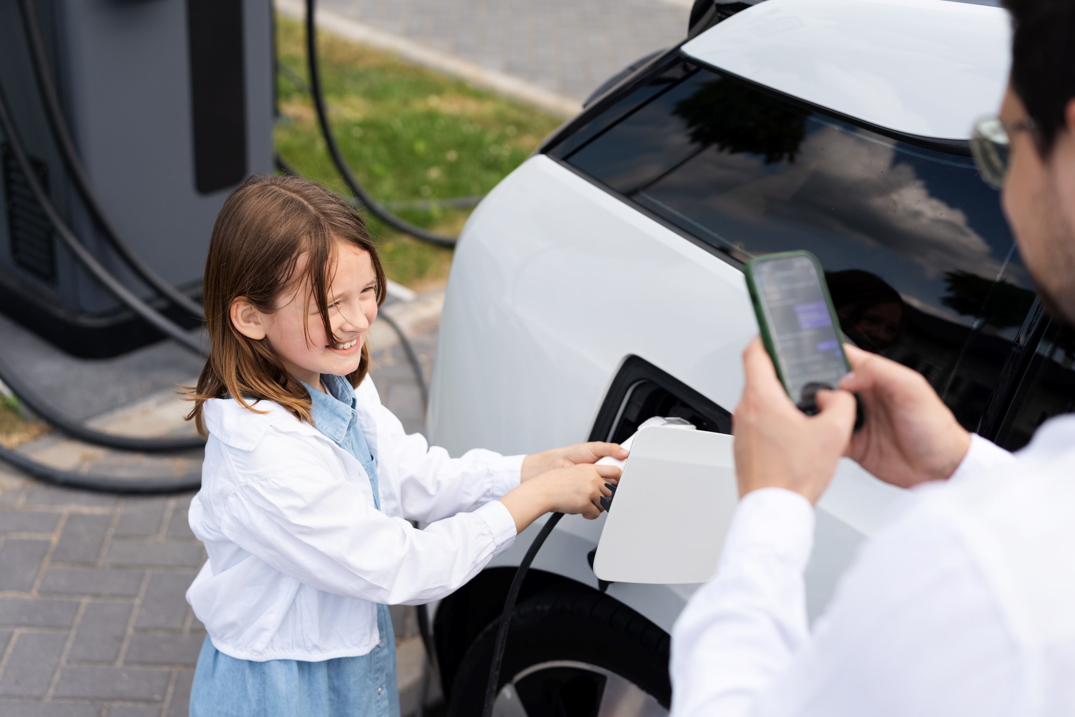 https://ellada.press/wp-content/uploads/2025/12/1765932083_652_BYD-εναντίον-Tesla-Τι-αγοράζουν-οι-Έλληνες-το-2025.jpg