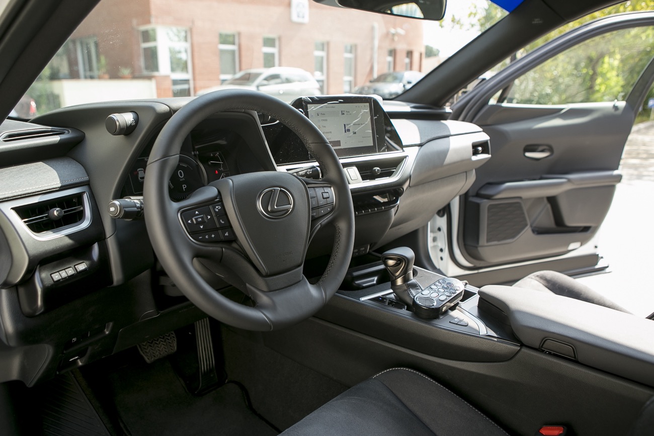 lexus