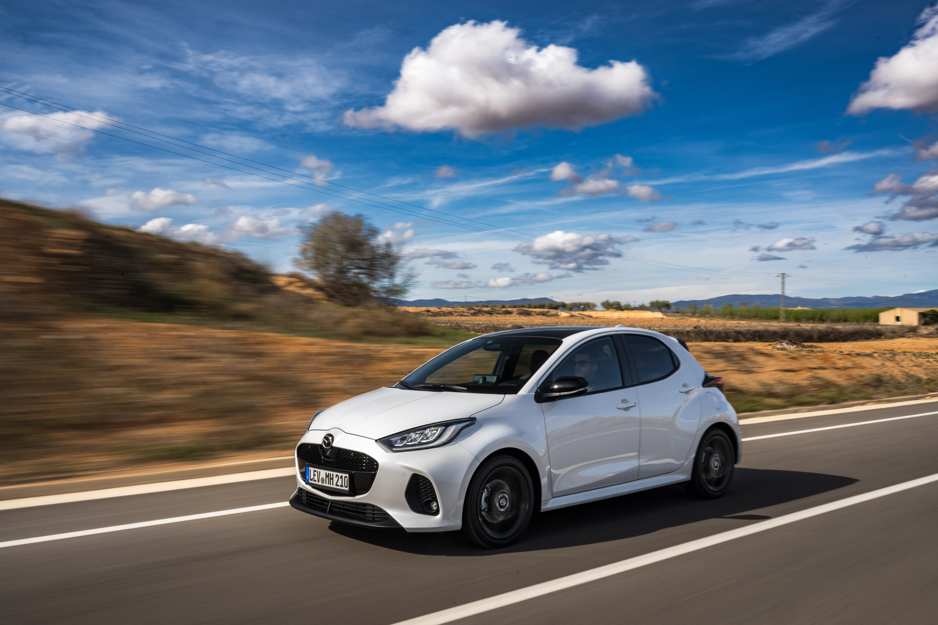 mazda2