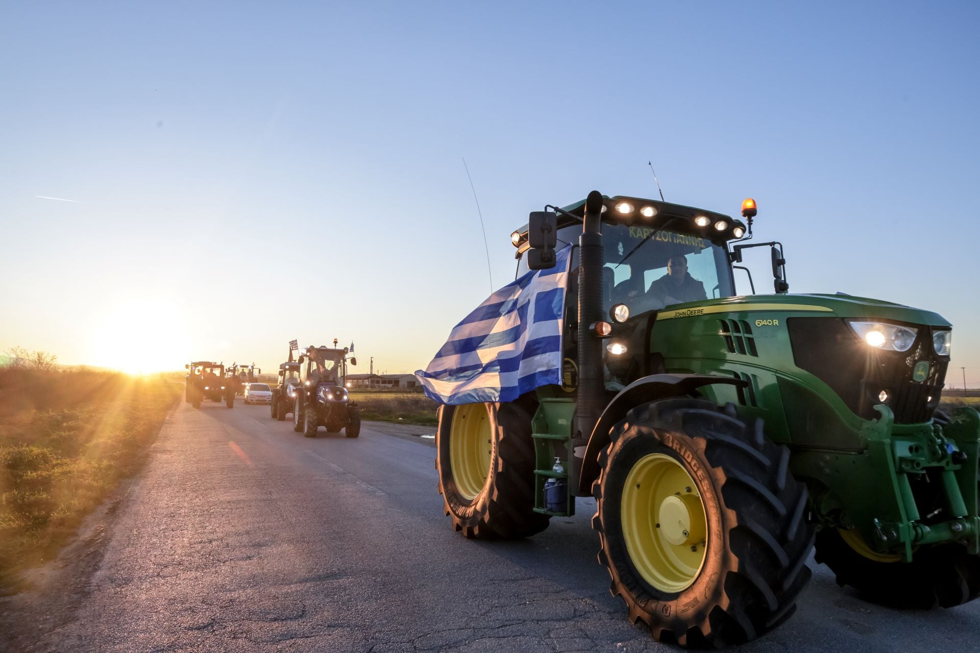 «Η βλακεία είναι ανίκητη»