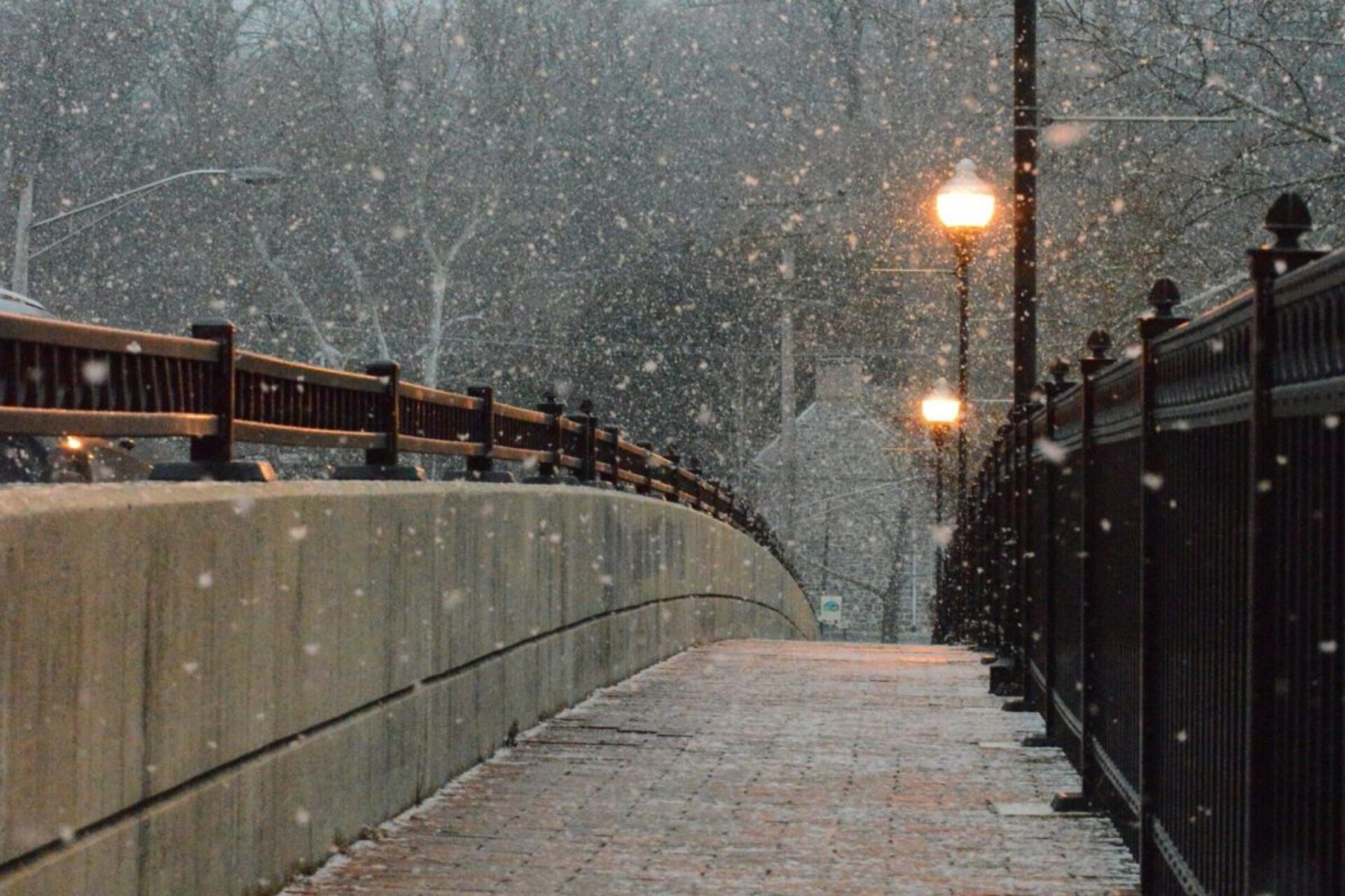 Καιρός: Από το τσουχτερό κρύο και τα χιόνια στους 20 βαθμούς