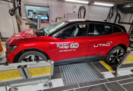 renault-megane-e-tech-100%-electric-ilektriko-green-ncap
