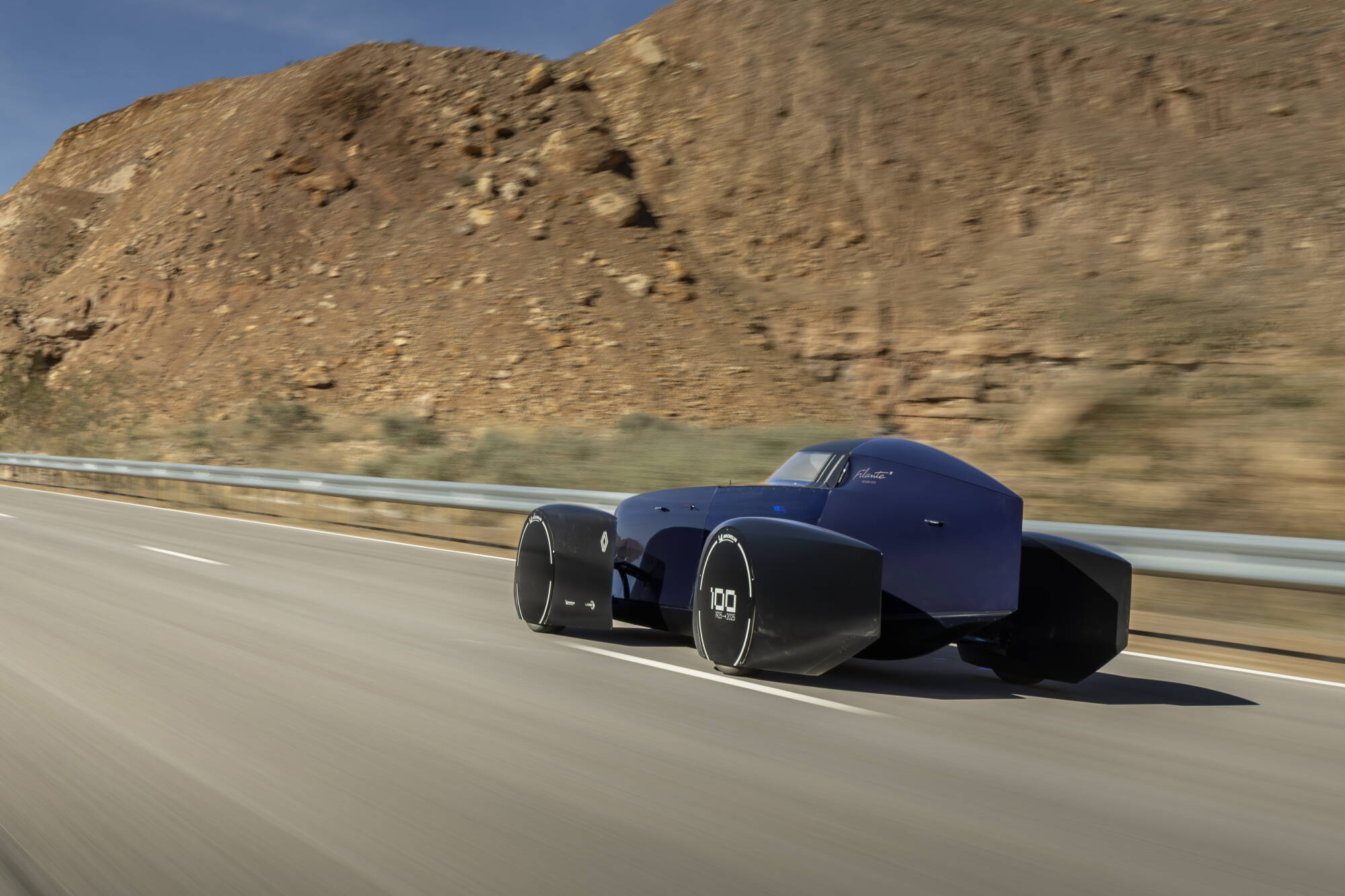 3-renault-filante-record-2025