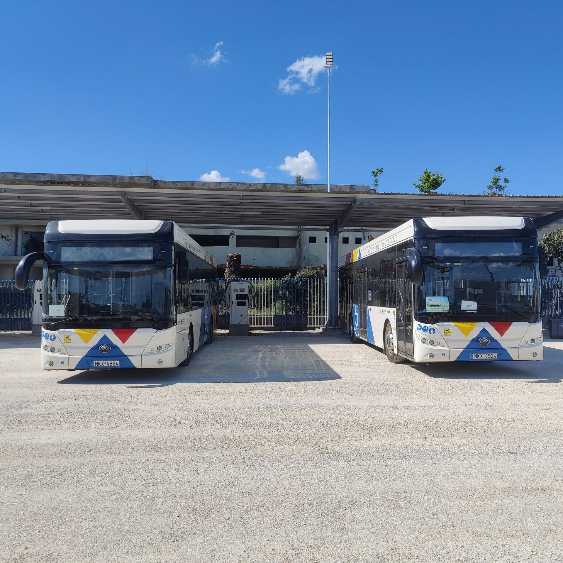 2-oasth-fortistes-ilektrika-leoforia-ilektriko-leoforio-thessaloniki