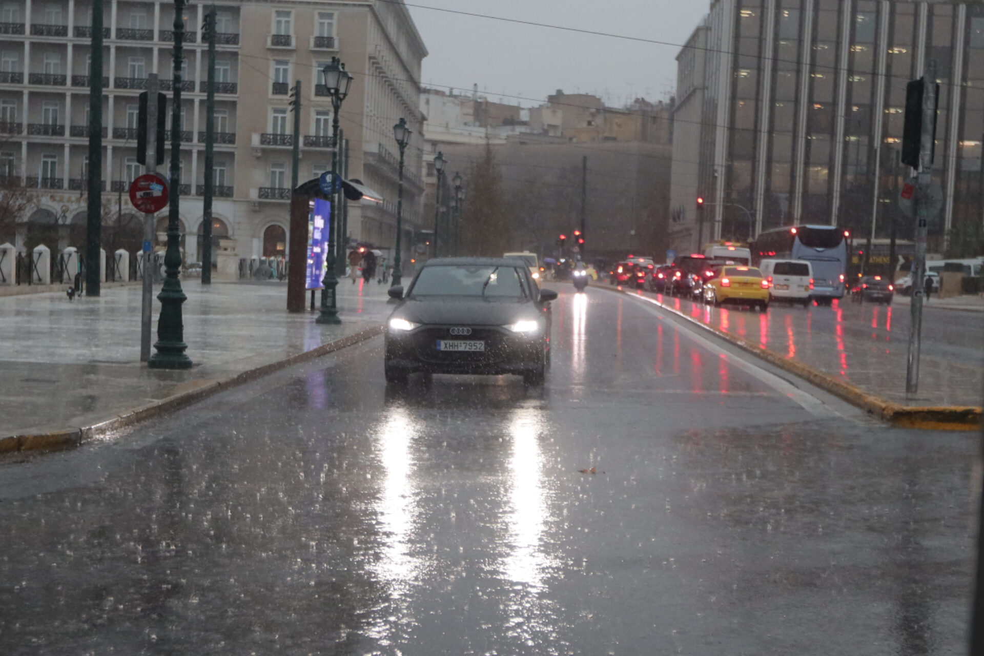 Κακοκαιρία: Νέος κύκλος – Βροχές, χιόνια και απαγορευτικό απόπλου