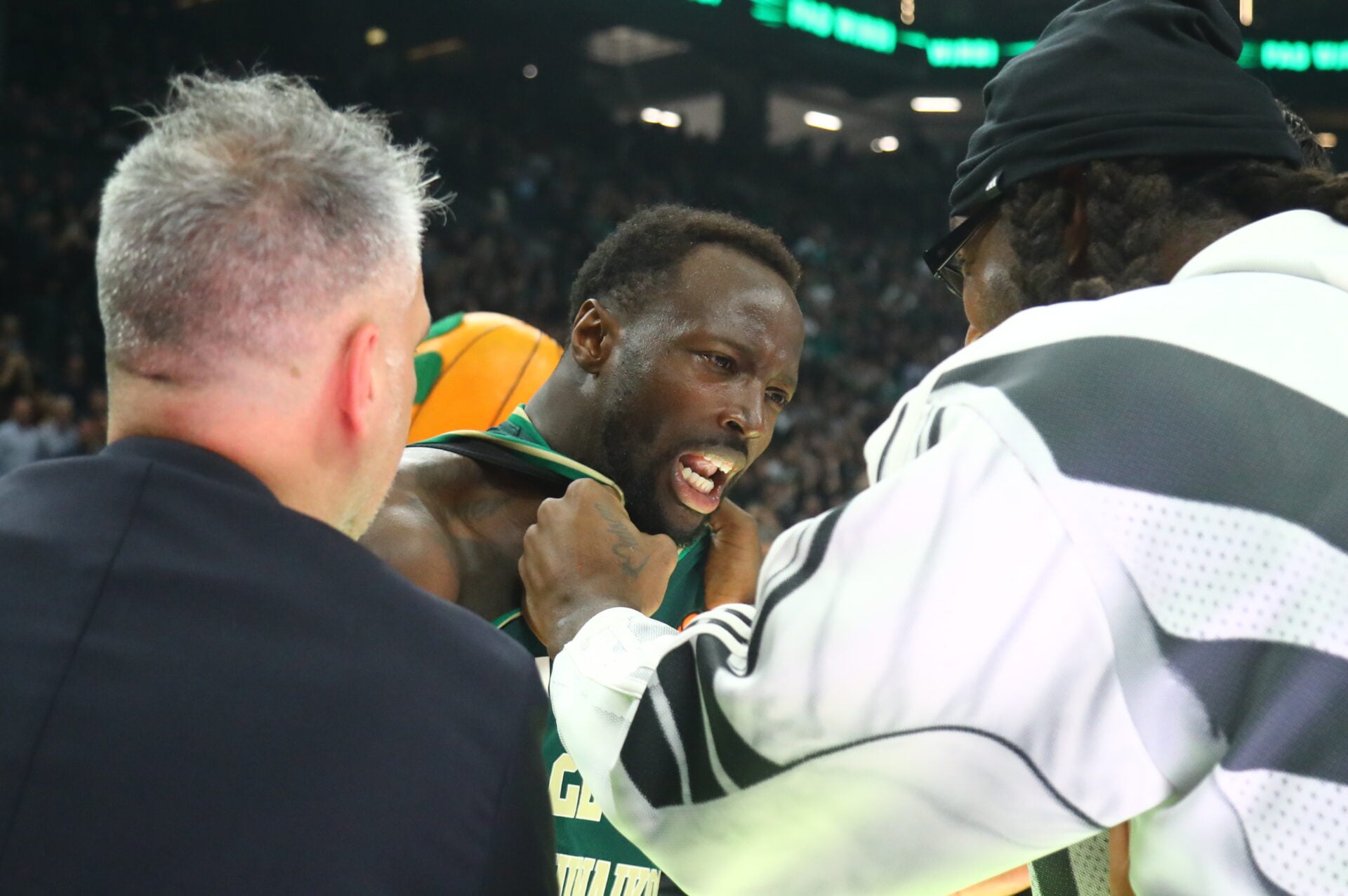 &Alpha;&pi;ό &tau;&omicron; &nu;&omicron;&sigma;&omicron;&kappa;&omicron;&mu;&epsilon;ί&omicron; &sigma;&tau;&omicron; &gamma;ή&pi;&epsilon;&delta;&omicron; &omicron; &Gamma;&kappa;&rho;&alpha;&nu;&tau;