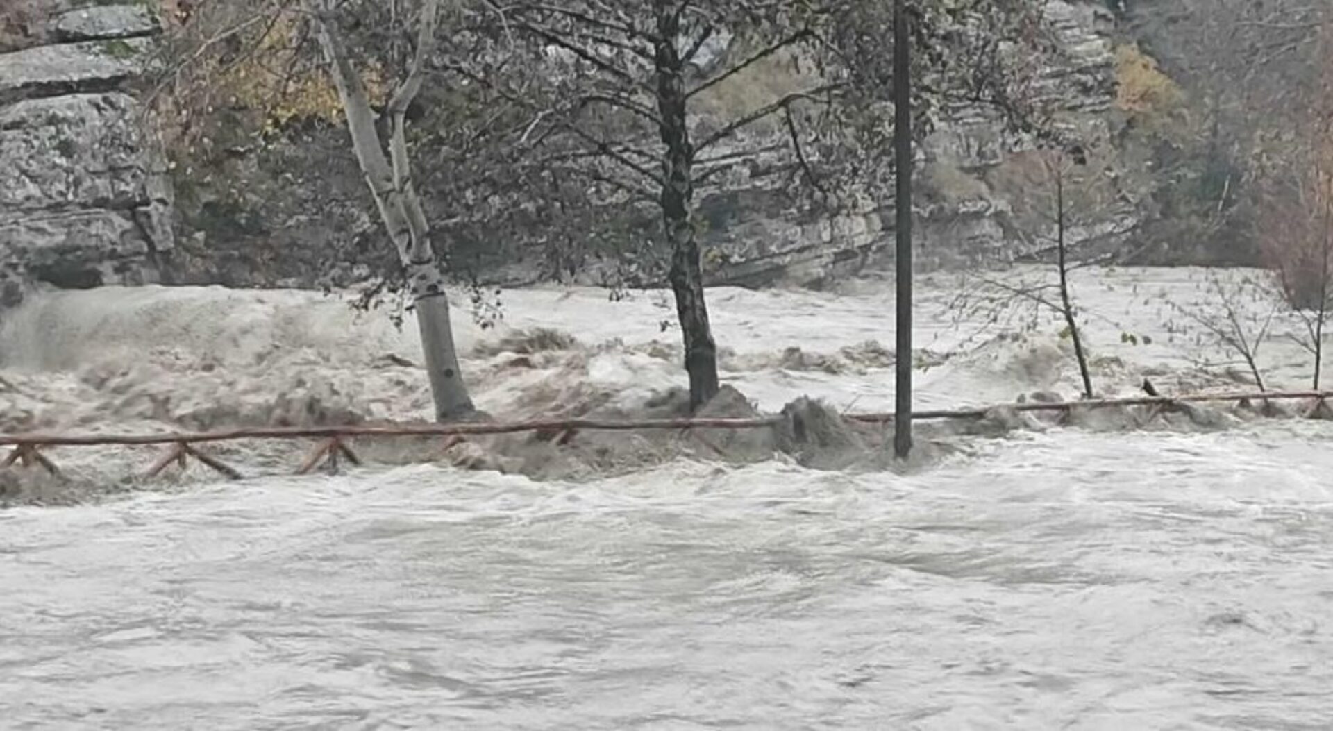  Κακοκαιρία: Πλημμύρισε η παραλιακή  της Πάτρας – Χωριά σε κατάσταση έκτακτης ανάγκης