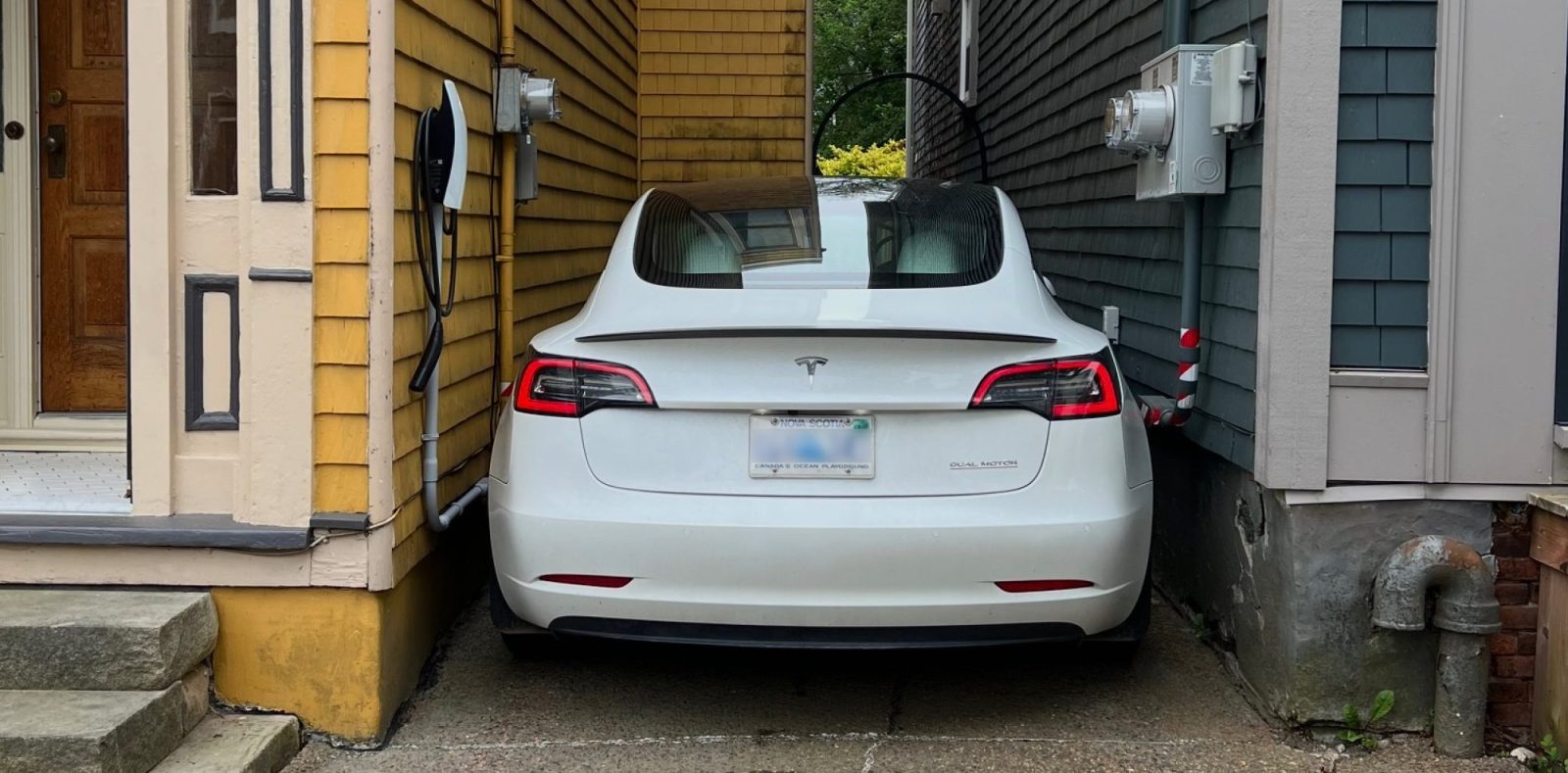 tesla-model-3 performance-fortisi-wallbox-kalodio-kalwdio-fortistis