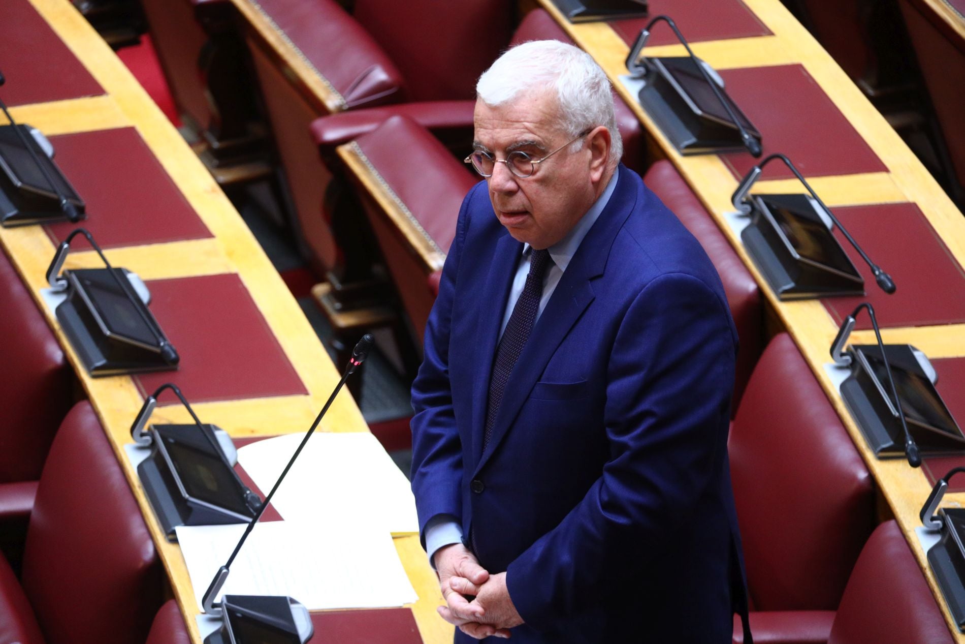 &Omicron; &mu;&alpha;&rho;&tau;&upsilon;&rho;&iota;ά&rho;&eta;&sigmaf; &Sigma;&iota;&mu;ό&pi;&omicron;&upsilon;&lambda;&omicron;&sigmaf; &kappa;ά&rho;&phi;&omega;&sigma;&epsilon; &tau;&omicron; &sigma;&chi;έ&delta;&iota;&omicron; &Mu;&alpha;&xi;ί&mu;&omicron;&upsilon;!