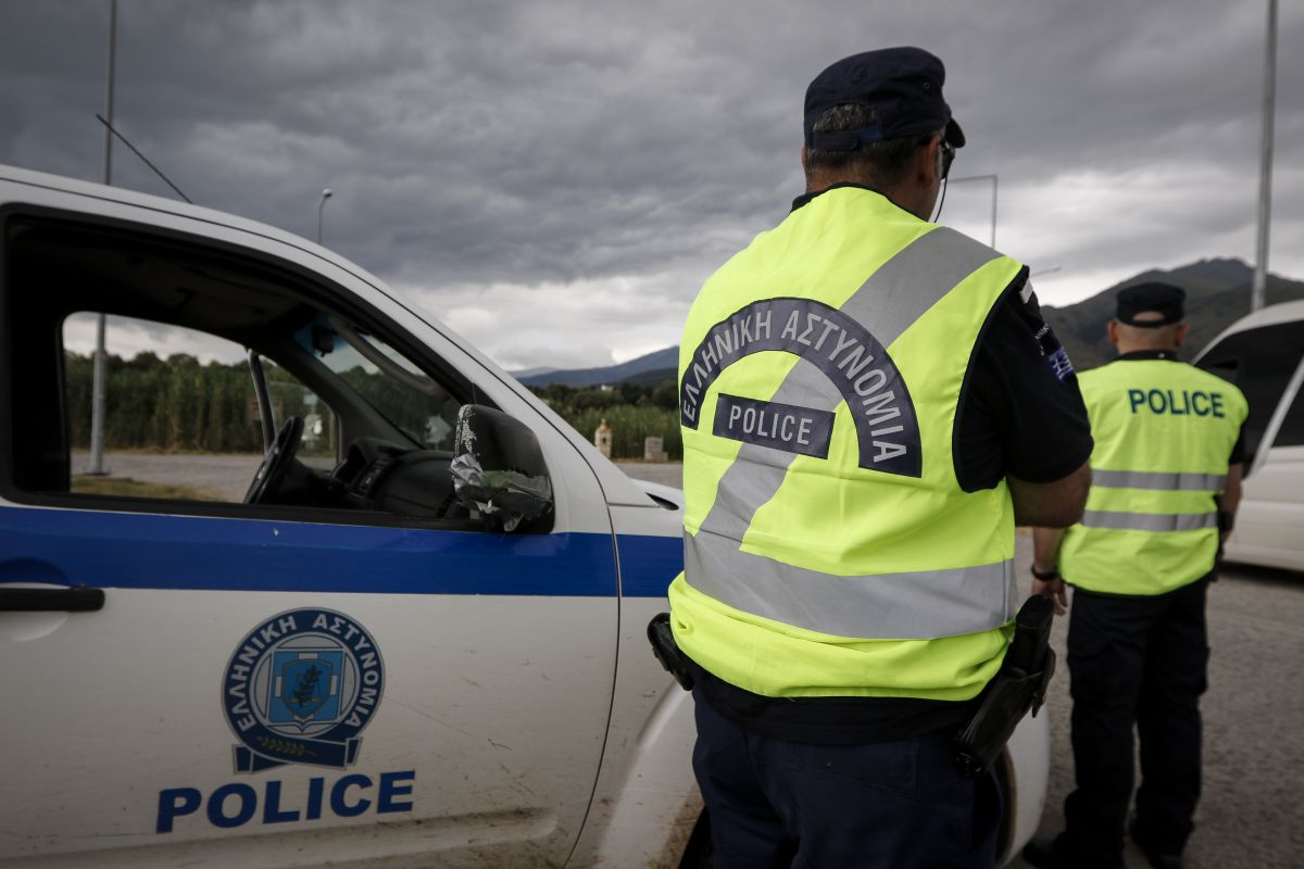 https://ellada.press/wp-content/uploads/2026/02/Όλη-η-Τροχαία-στους-δρόμους-για-3-ημέρες-–-Σαρωτικοί.jpg