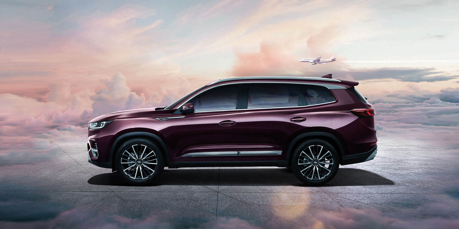 2-Chery-Tiggo-8-plai