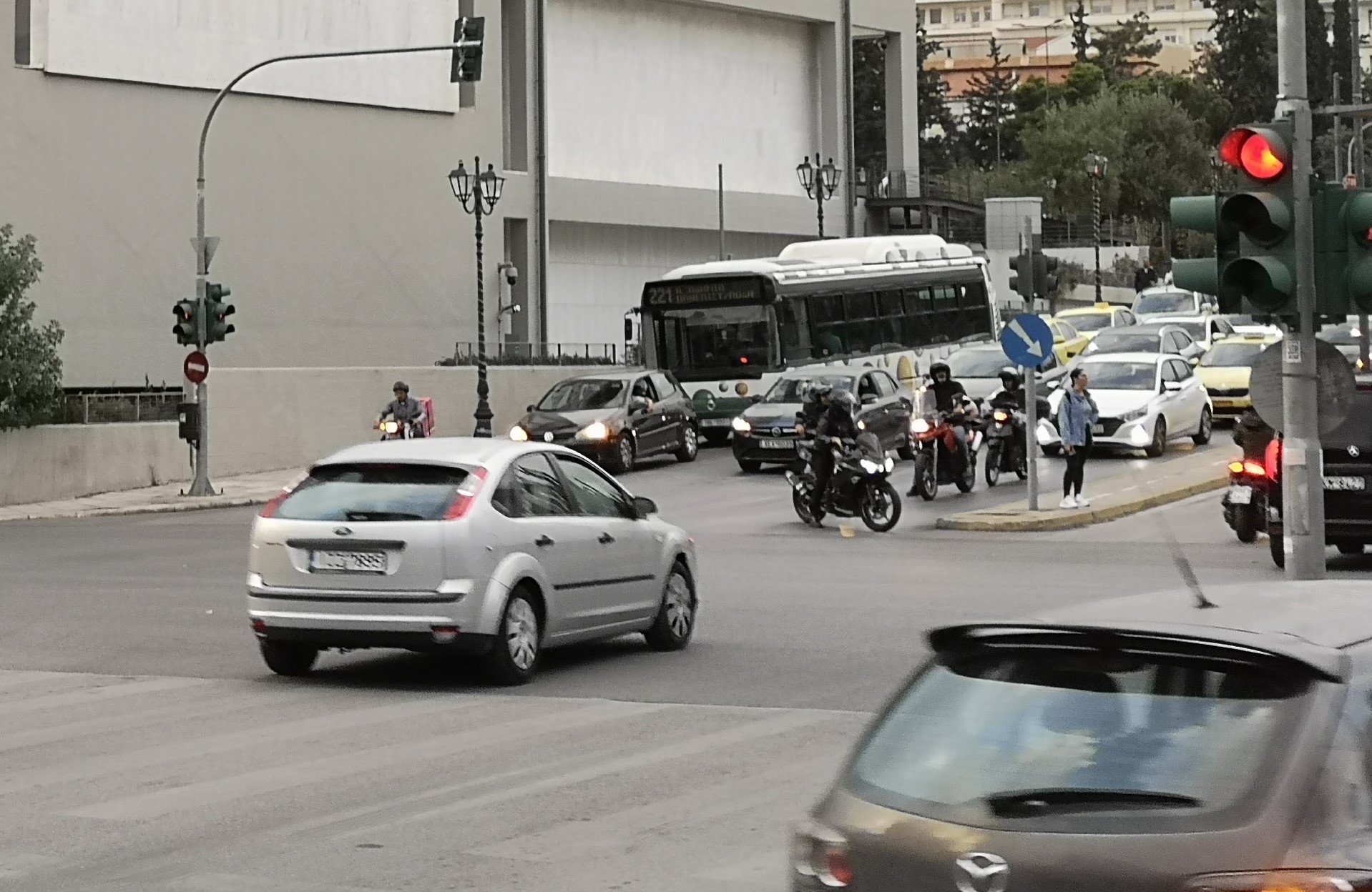 https://ellada.press/wp-content/uploads/2026/03/1773891998_549_Αττική-331-οδηγοί-πλήρωσαν-231700-ευρώ-–-Το-μεγάλο-λάθος.jpg