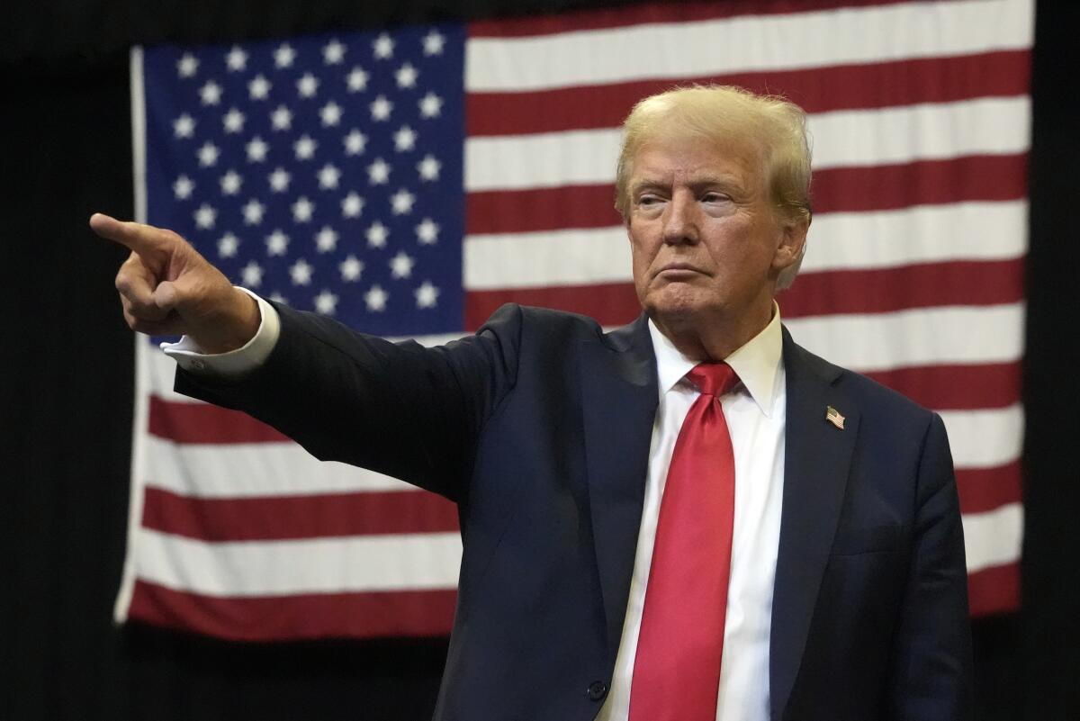 https://ellada.press/wp-content/uploads/2026/03/1774059530_370_Trump-Θέλει-μερίδιο-από-το-μεγαλύτερο-ορυχείο-λιθίου-στο-Δυτικό.jpg