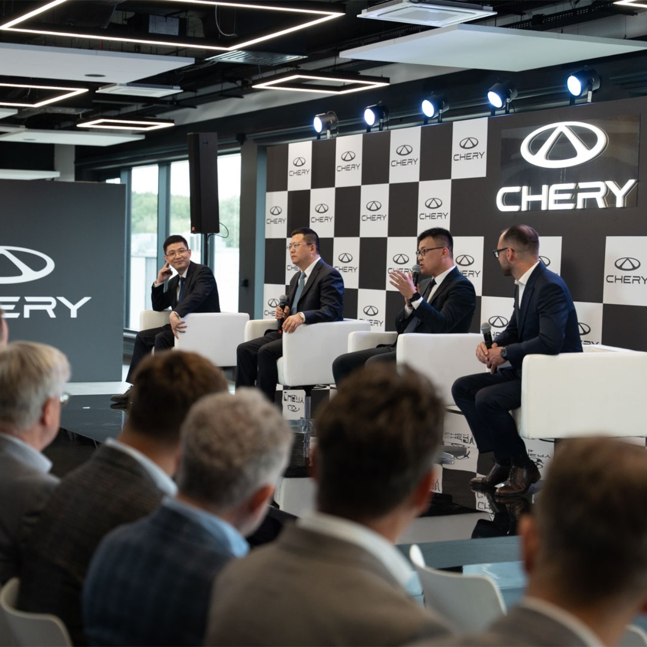 4-chery-polonia