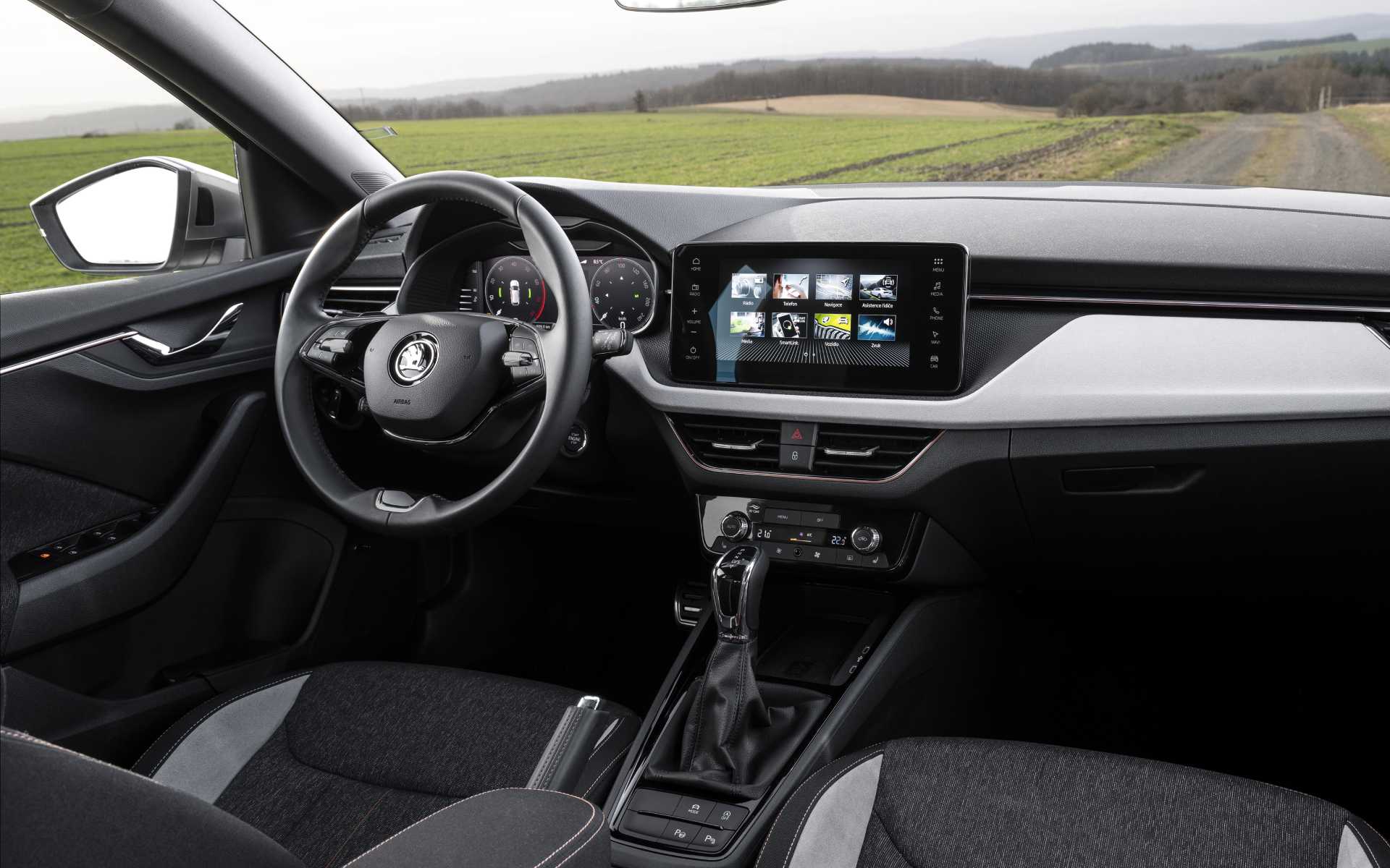 https://ellada.press/wp-content/uploads/2026/03/Τα-δύο-μοντέλα-της-Skoda-που-έχουν-ακριβώς-ίδιες-τιμές.jpg