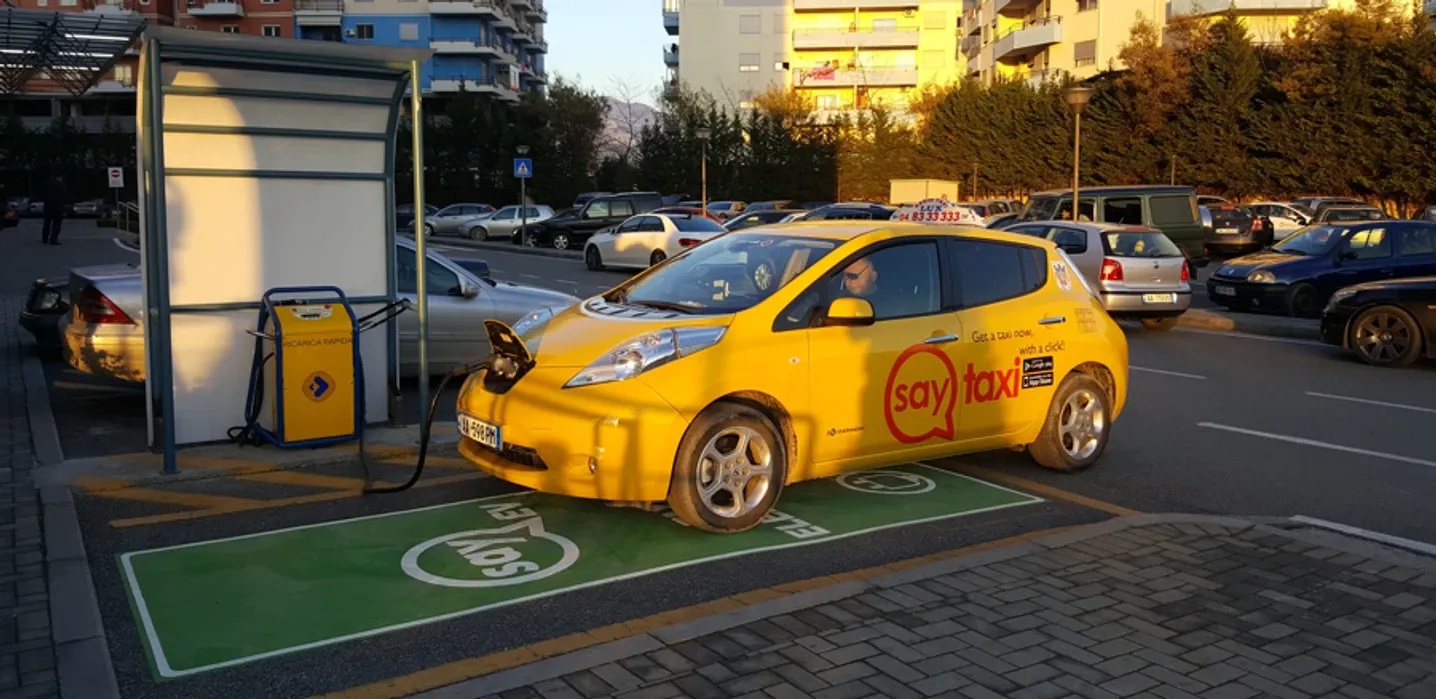 https://ellada.press/wp-content/uploads/2026/03/Το-τερμάτισαν-οι-Αλβανοί-με-τα-ηλεκτρικά-–-Έσπασαν-κάθε.jpg