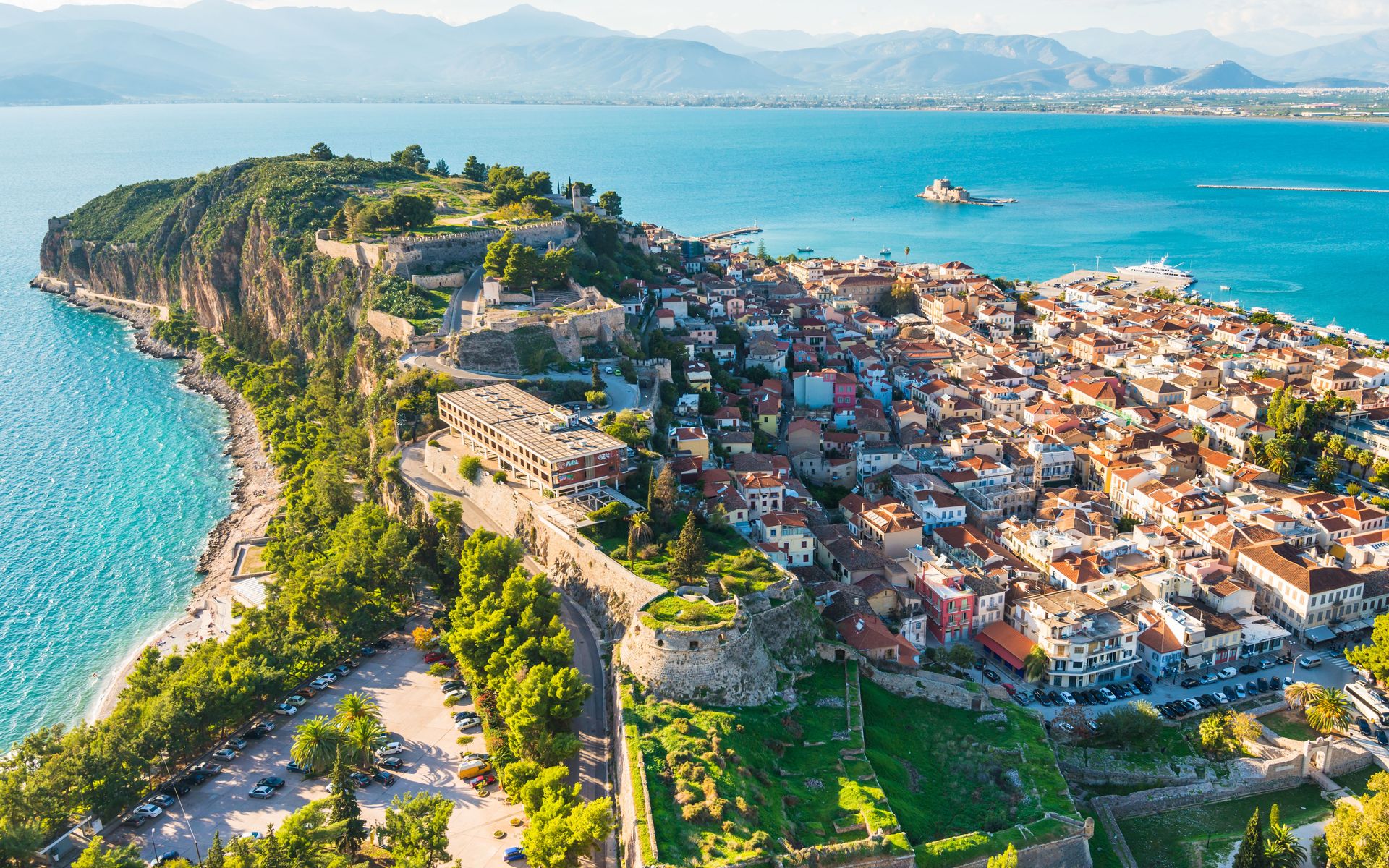 https://ellada.press/wp-content/uploads/2026/04/1775981423_379_Καλοκαίρι-στην-Αθήνα-5-προορισμοί-με-50-ευρώ-Πας.jpg