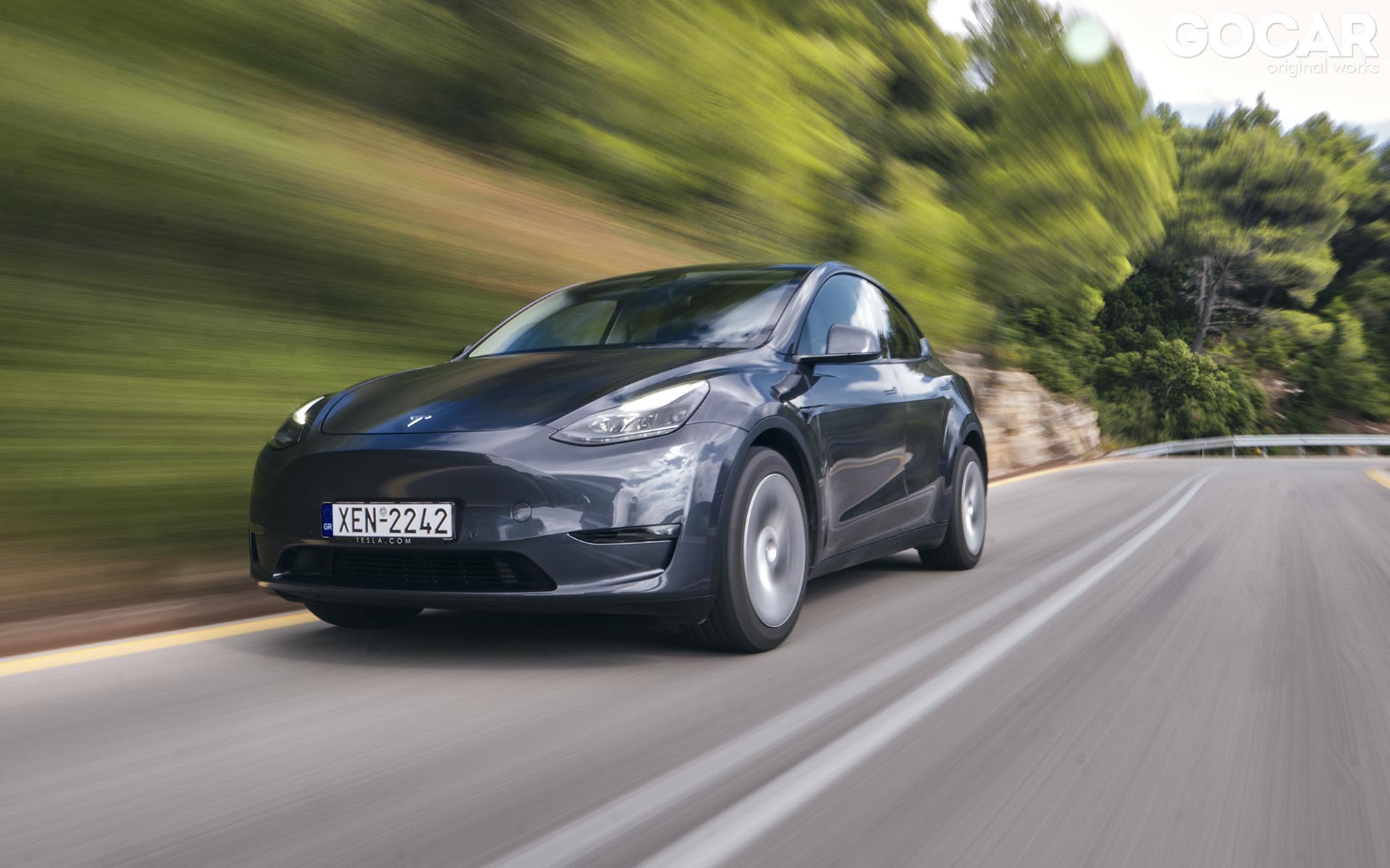https://ellada.press/wp-content/uploads/2026/04/1777290809_895_Το-φθηνότερο-Tesla-Model-Y-πλέον-είναι-τετρακίνητο-Η.jpg