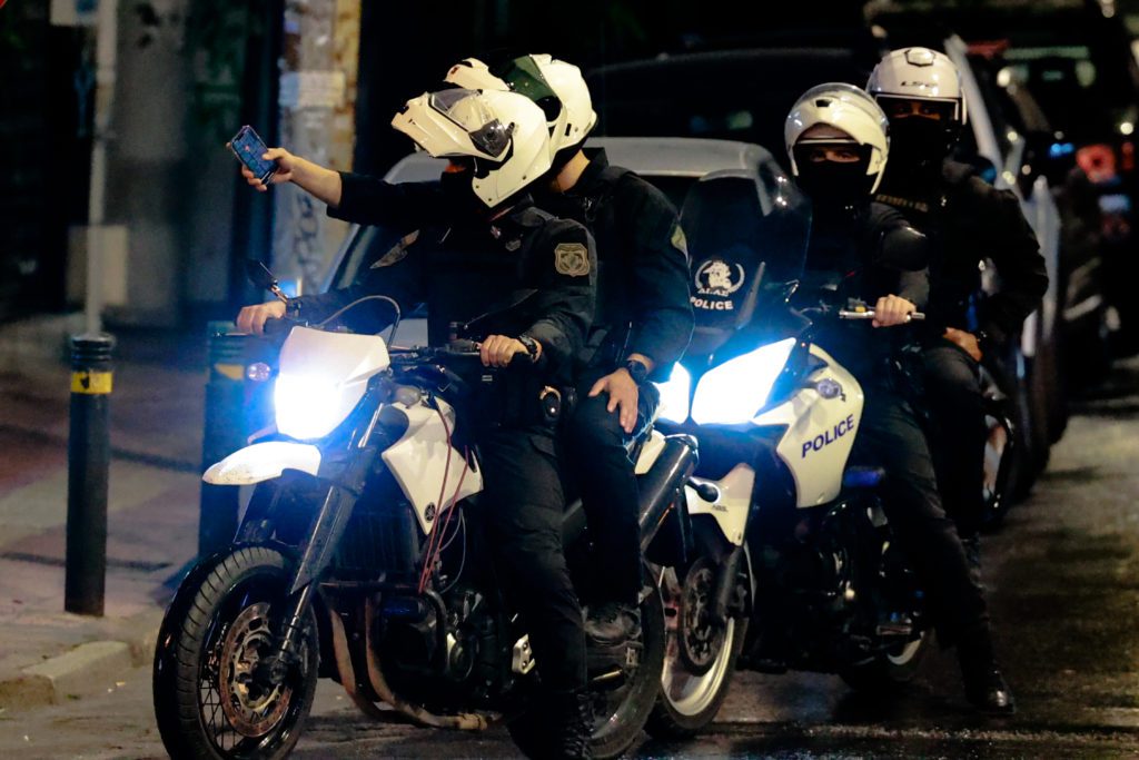 https://ellada.press/wp-content/uploads/2026/04/Αττική-Οι-7-περιοχές-που-κυκλοφορούν-αστυνομικοί-με-κάμερες.jpg