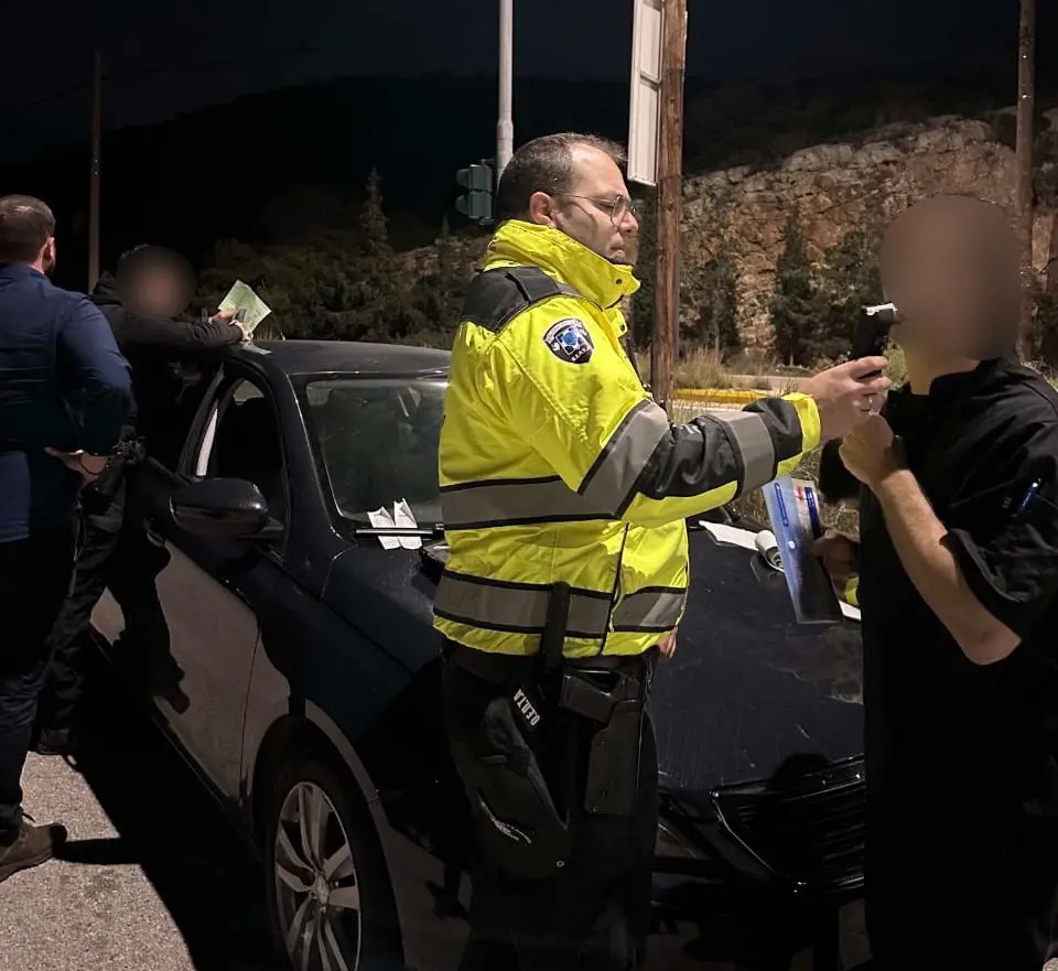 https://ellada.press/wp-content/uploads/2026/04/Αττική-Τέλος-τα-χάδια-στους-οδηγούς-–-Δείτε-σε-πόσους.jpg