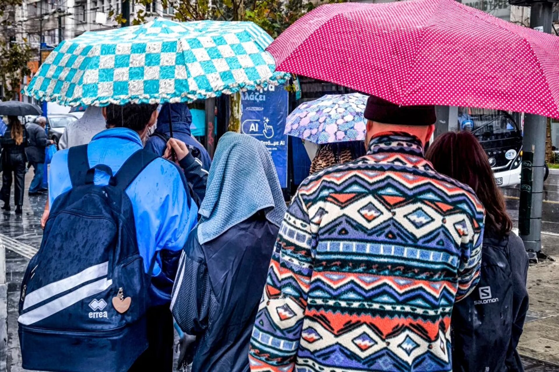 Καιρός: Έρχονται πτώση θερμοκρασίας και καταιγίδες