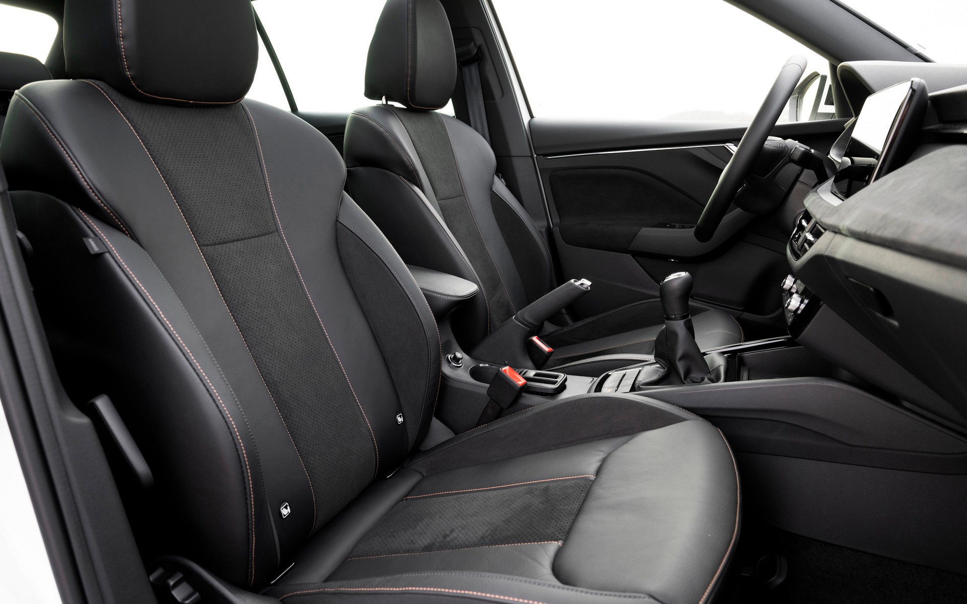 https://ellada.press/wp-content/uploads/2026/04/Ποιο-SUV-της-Skoda-αγοράζεις-άτοκα-–-Καίει-54-lt.jpg