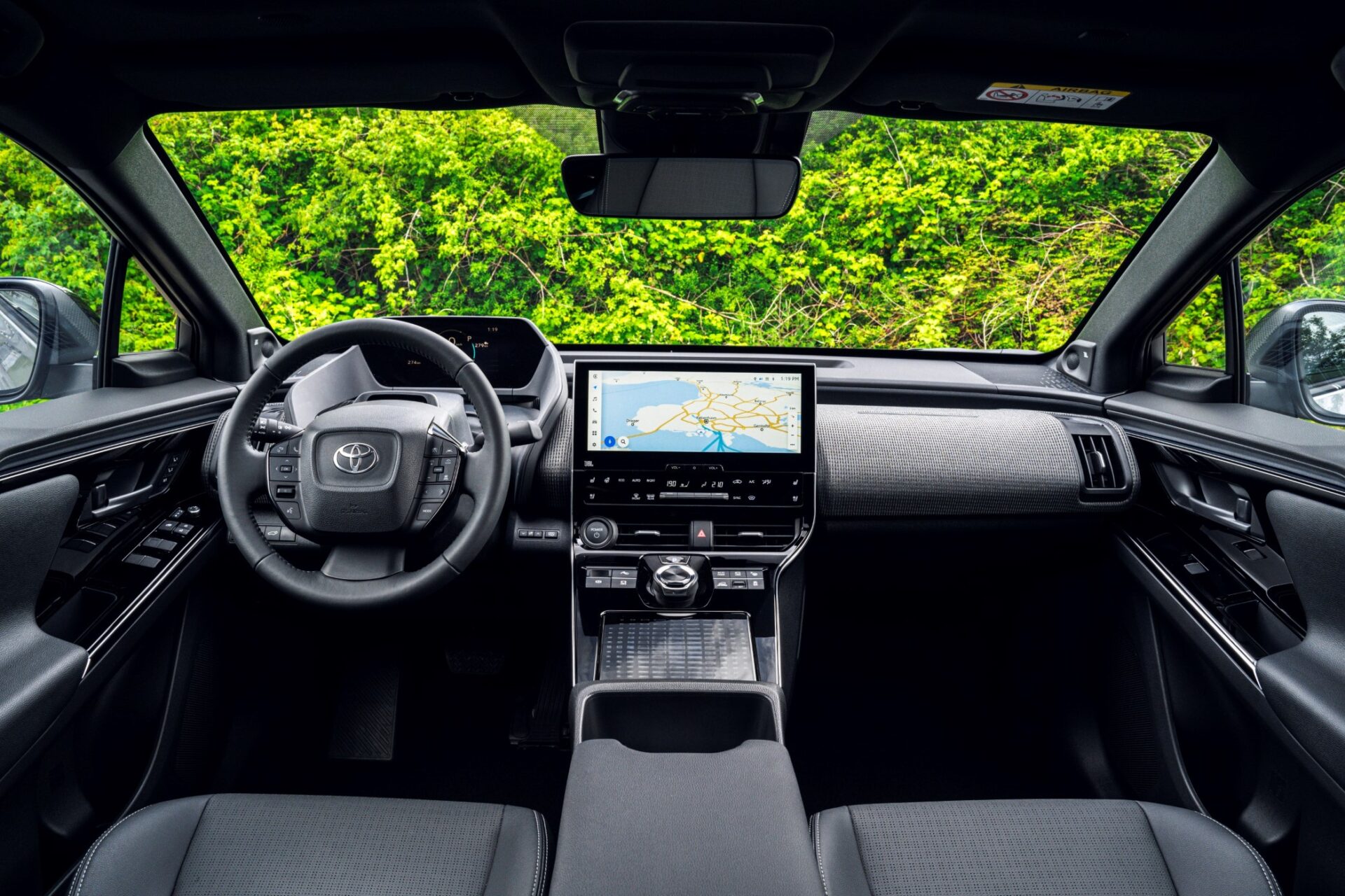 https://ellada.press/wp-content/uploads/2026/04/Ποιο-SUV-της-Toyota-είναι-φθηνότερο-6000-ευρώ-στην-Ελλάδα.JPG