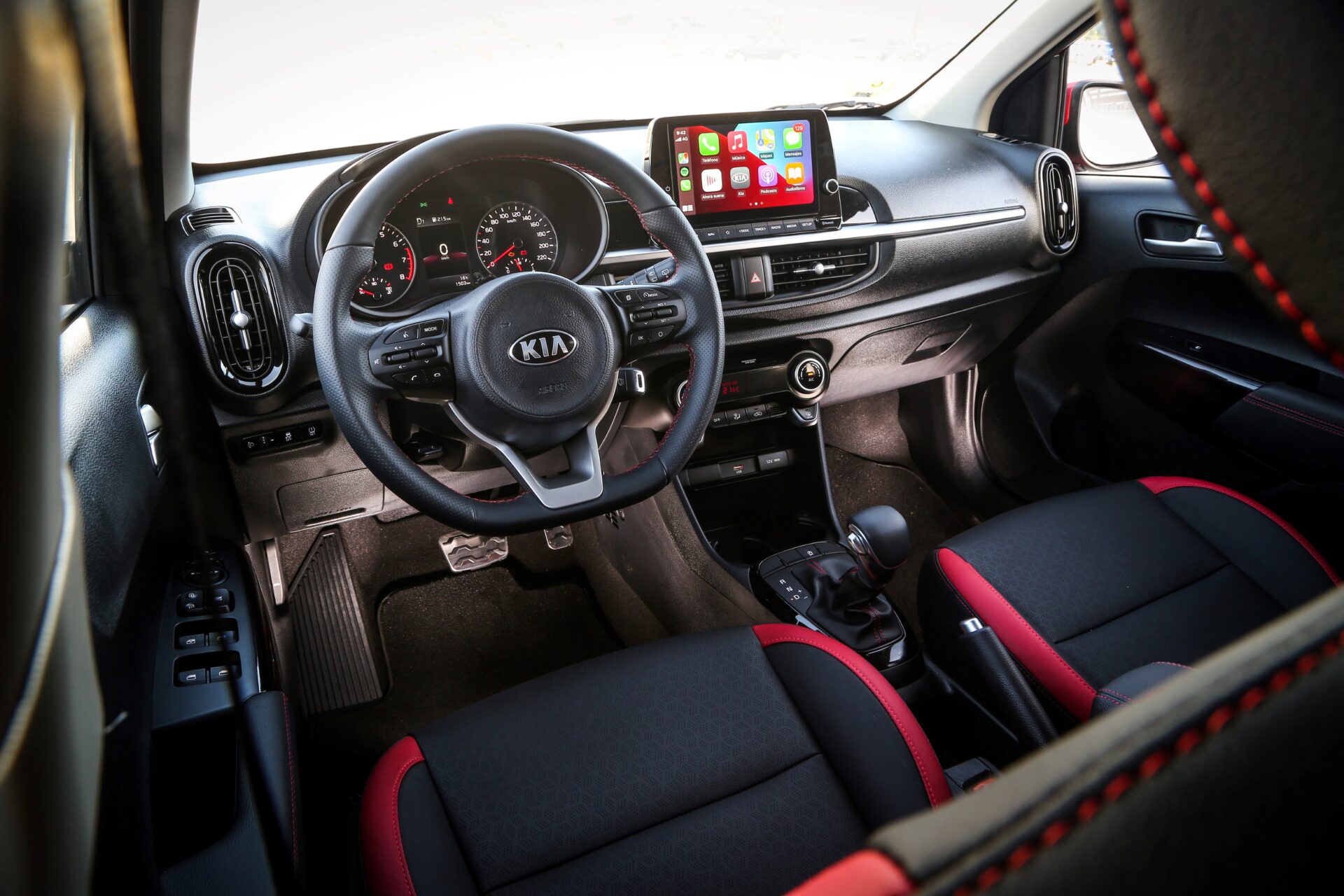kia-picanto-gt-line-136