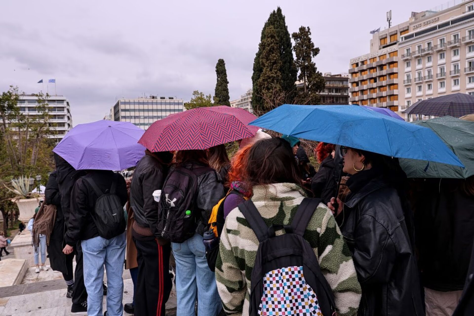  Καιρός: Τι ώρα θα βρέξει στην Αθήνα, ποιες περιοχές θα «πνιγούν» τις επόμενες ώρες