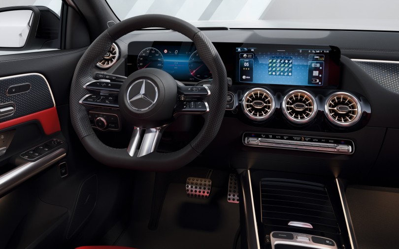 https://ellada.press/wp-content/uploads/2026/07/1785009429_221_Η-Mercedes-δίνει-στην-Ελλάδα-αυτοκίνητα-από-42990-ευρώ.jpg
