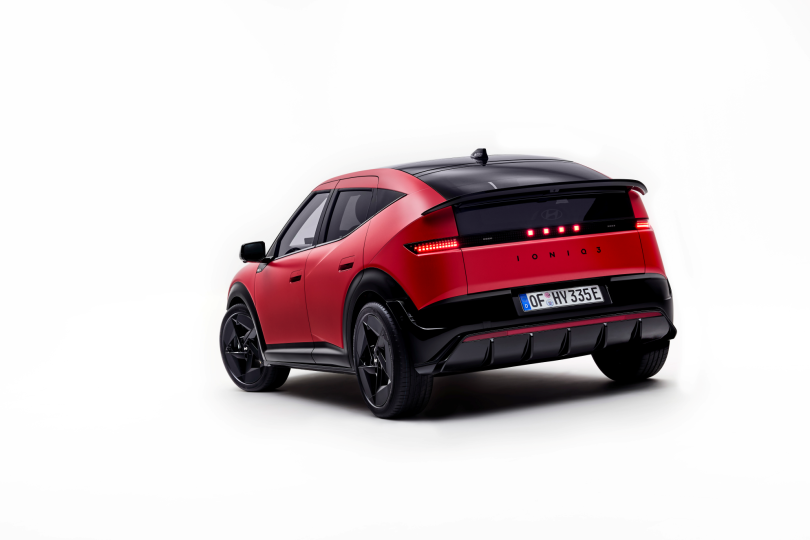 3-hyundai-ioniq-3-apokalypsi-2026