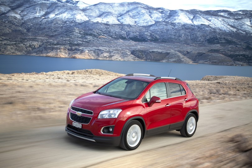 5+1_NEA_SUV_1.600