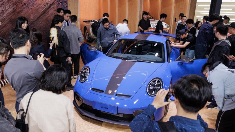 https://ellada.press/wp-content/uploads/2026/07/Η-ονειρική-Porsche-των-197950-ευρώ-–-Την-αγόρασαν-30354.jpg