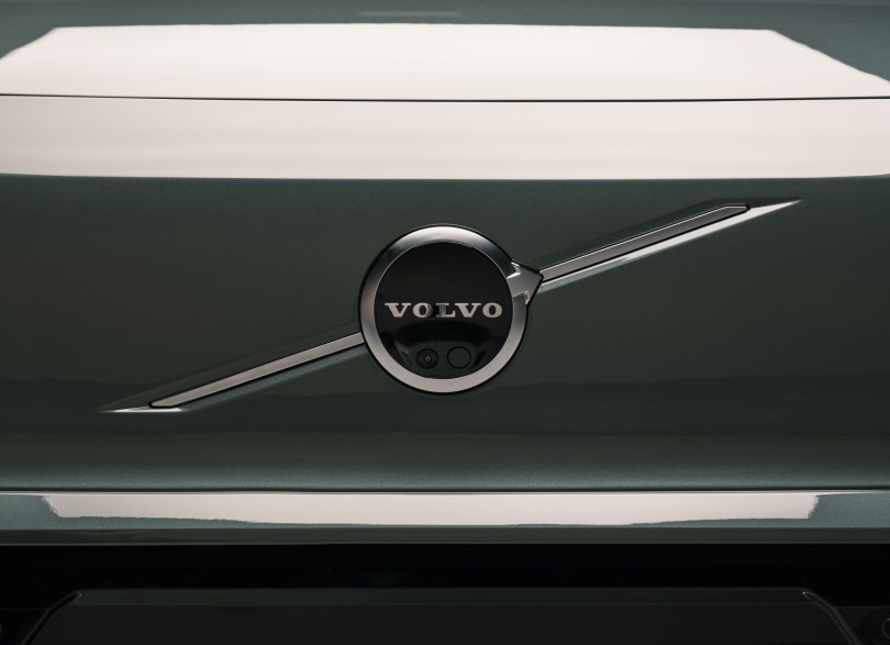 volvo-logo-ex60