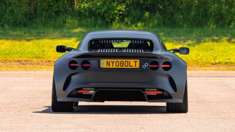 nyobolt-ilektriko-sports-car-prototypo