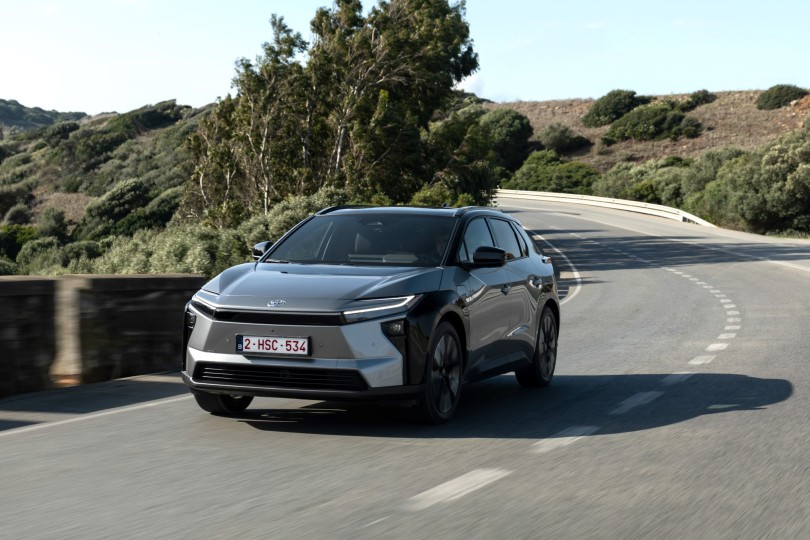https://ellada.press/wp-content/uploads/2026/08/1786380540_609_Οδηγούμε-το-νέο-Toyota-bZ4X-–-Πότε-έρχεται-Ελλάδα-η.jpg